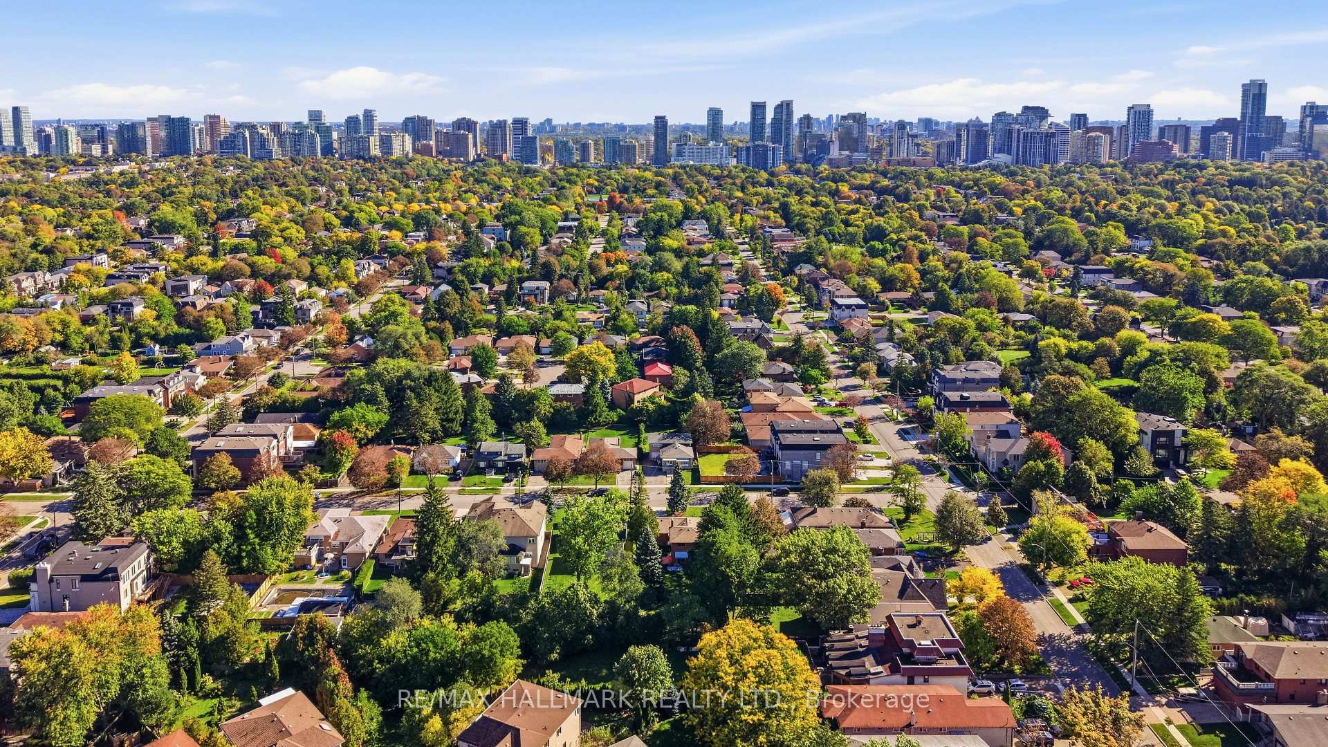Photo 32 of 24 & 26 Wynn Road, North York, Willowdale West — HOMEH