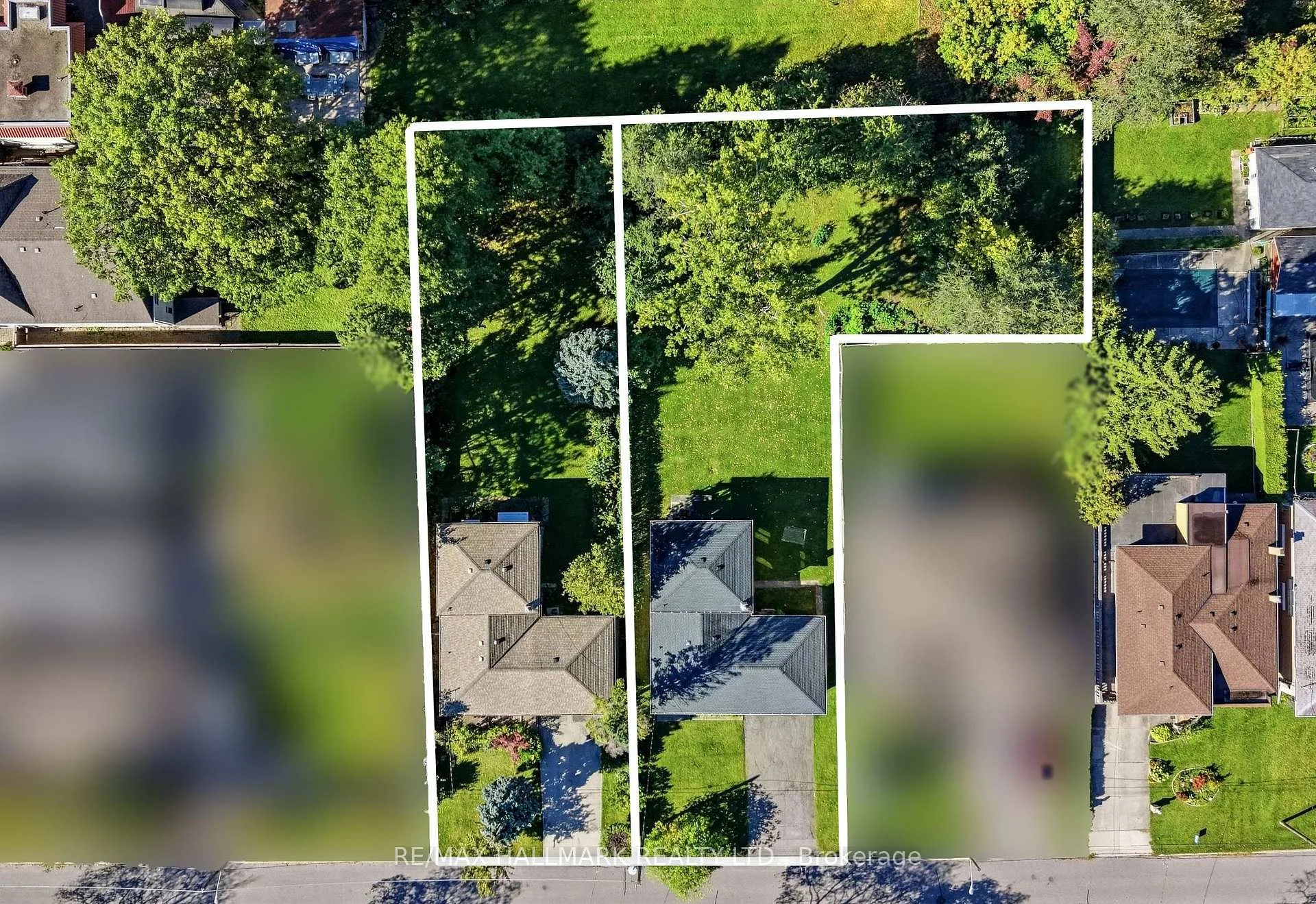 Photo 9 of 24 & 26 Wynn Road, North York, Willowdale West — HOMEH