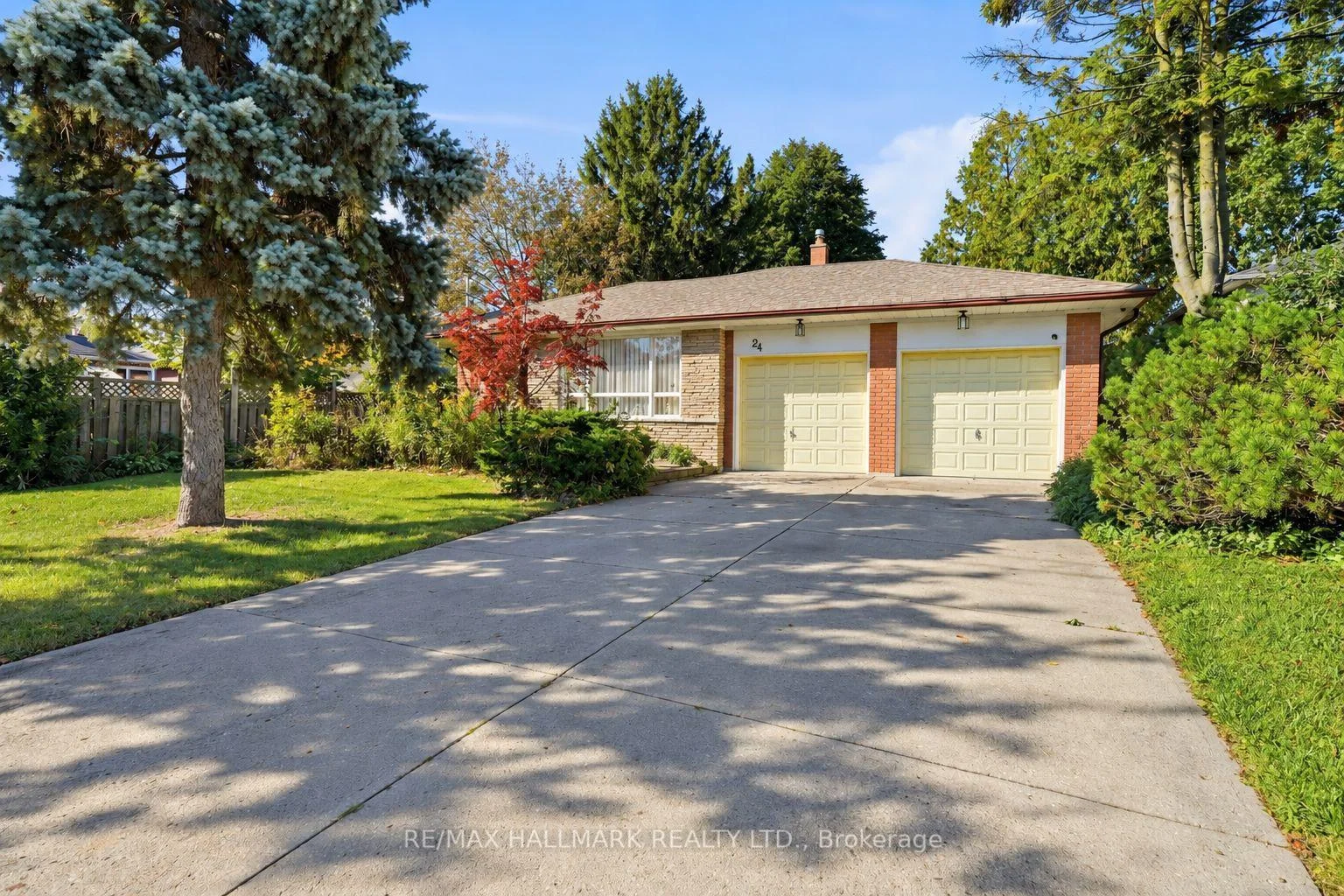 Photo 11 of 24 & 26 Wynn Road, North York, Willowdale West — HOMEH