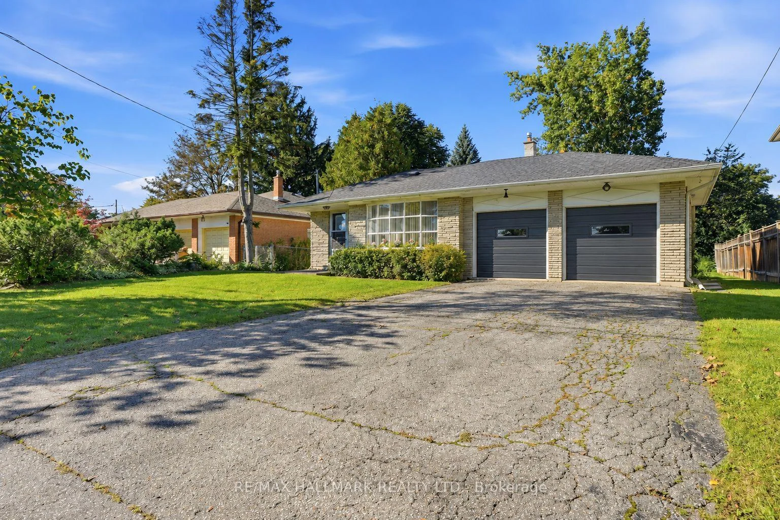 Photo 13 of 24 & 26 Wynn Road, North York, Willowdale West — HOMEH