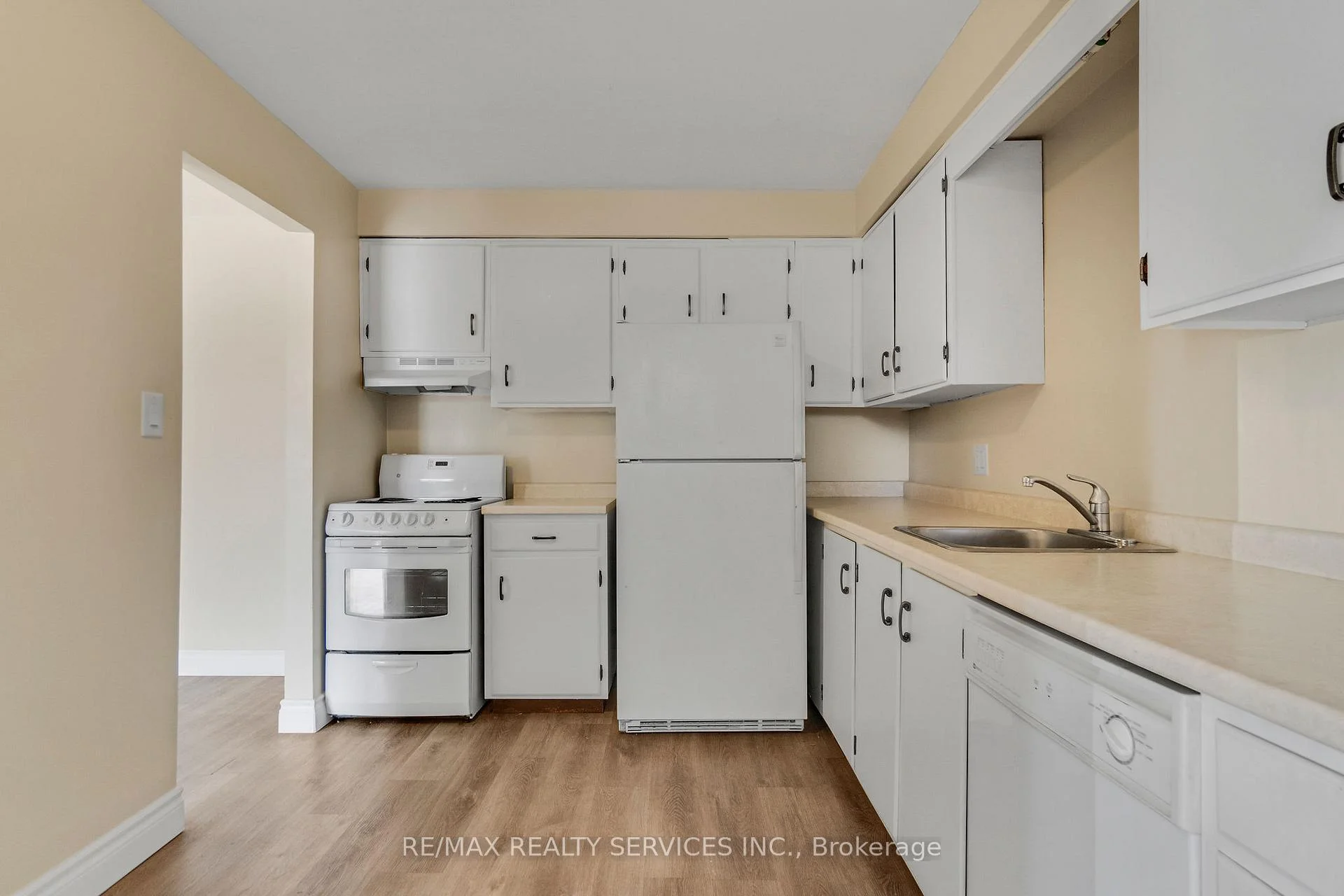 Photo 26 of Unit 206, 4218 Portage Road, Niagara Falls, Cherrywood — HOMEH