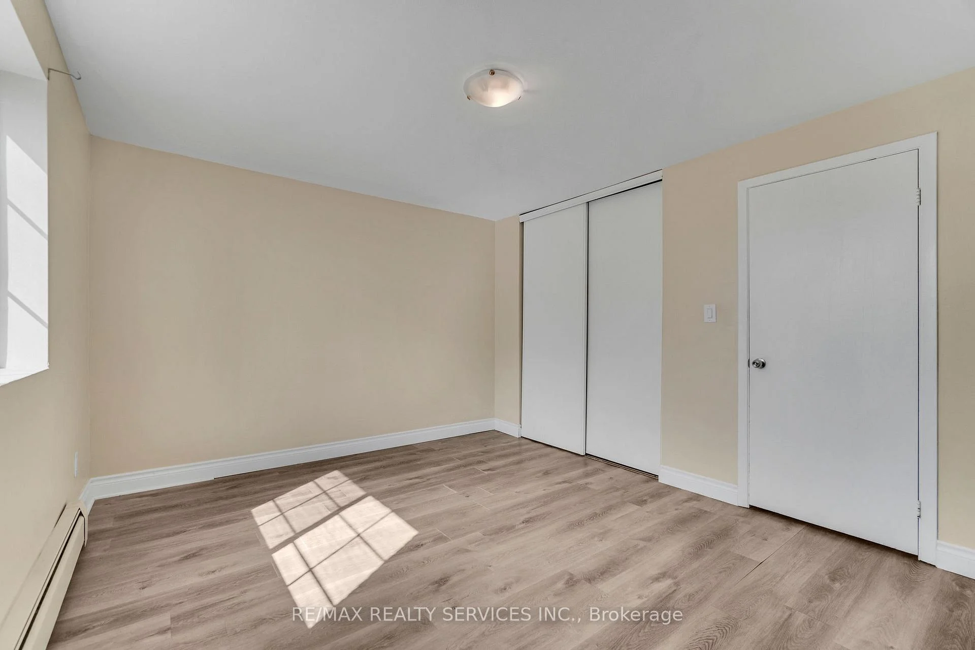 Photo 34 of Unit 206, 4218 Portage Road, Niagara Falls, Cherrywood — HOMEH