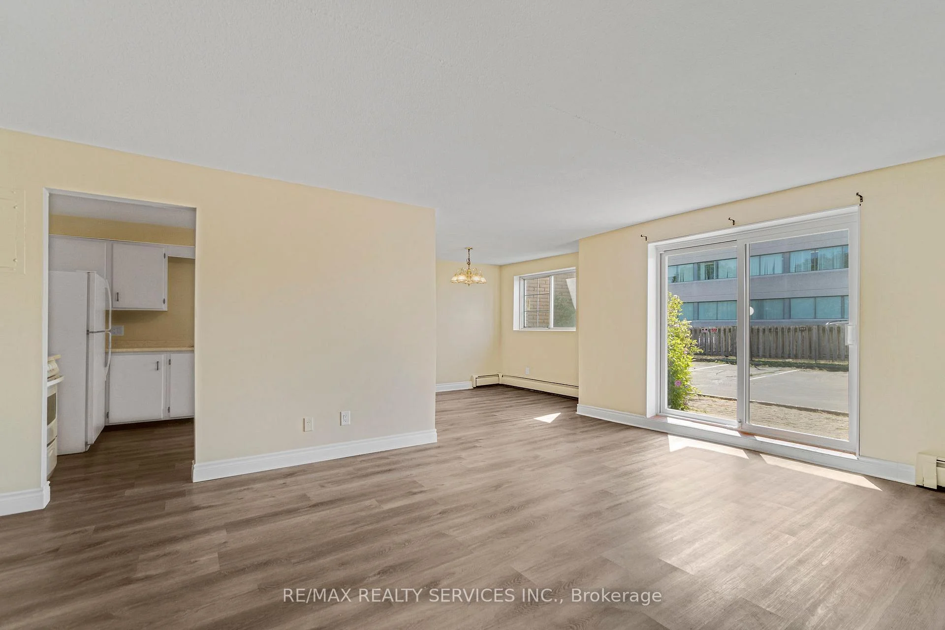 Photo 36 of Unit 206, 4218 Portage Road, Niagara Falls, Cherrywood — HOMEH