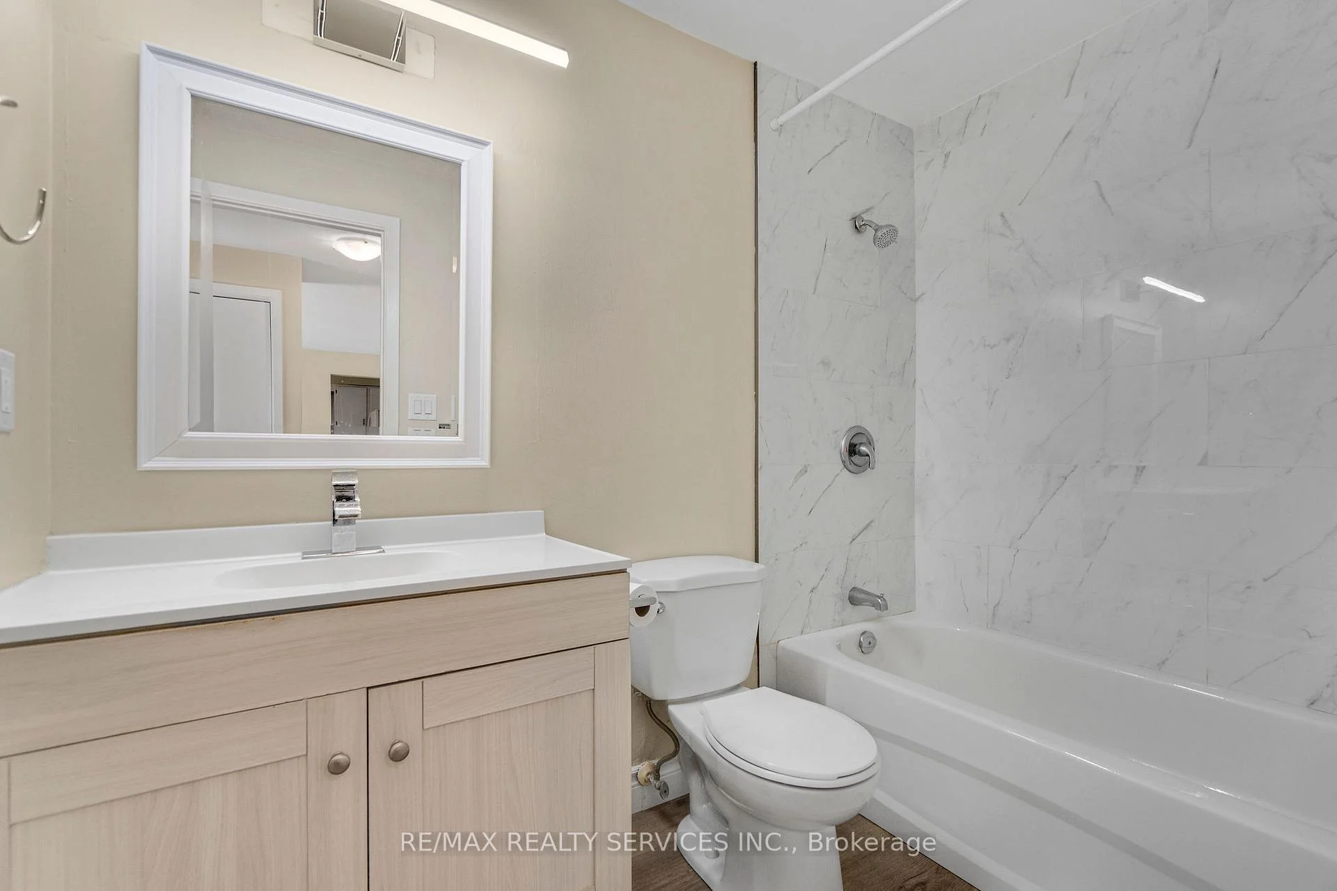 Photo 38 of Unit 206, 4218 Portage Road, Niagara Falls, Cherrywood — HOMEH