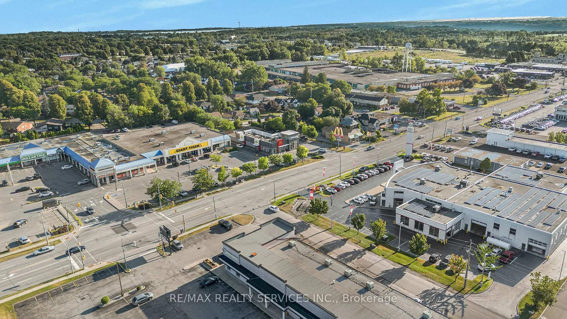 Photo 48 of Unit 206, 4218 Portage Road, Niagara Falls, Cherrywood — HOMEH