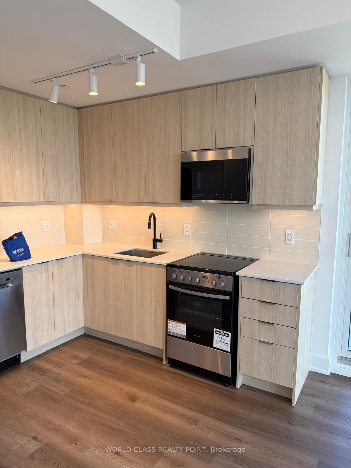 Photo 2 of Unit 1210B, 125 Nipissing Road, Milton, Old Milton — HOMEH
