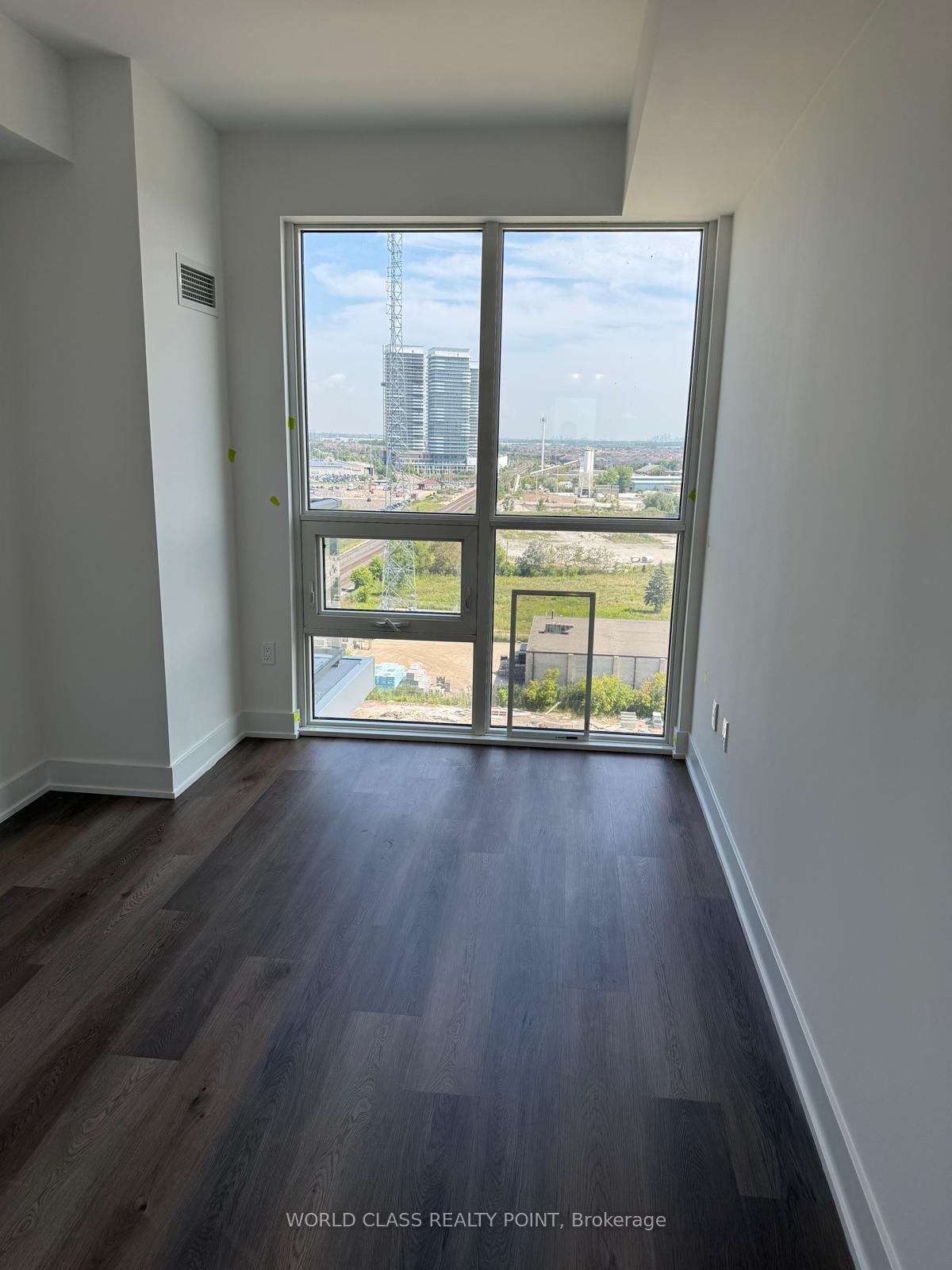 Photo 10 of Unit 1210B, 125 Nipissing Road, Milton, Old Milton — HOMEH