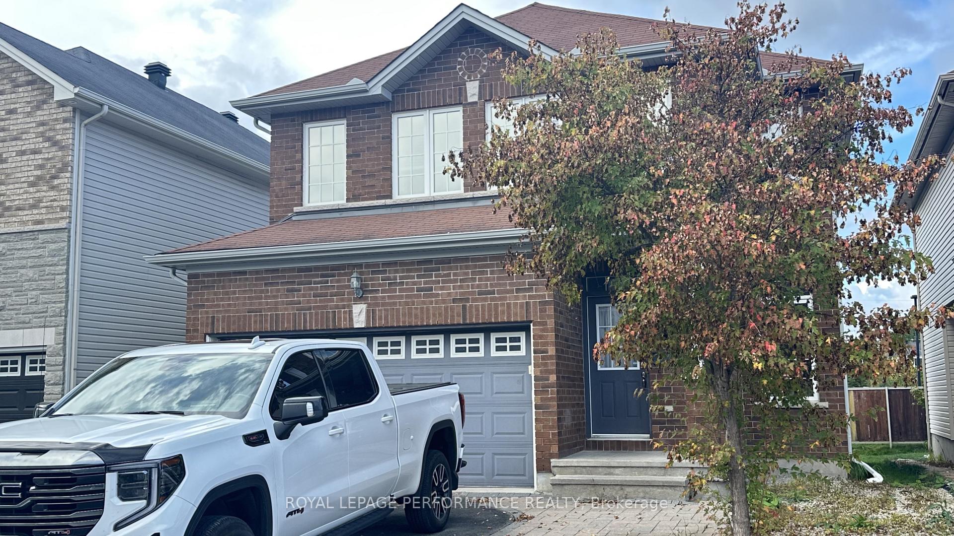 Photo 1 of 368 Antigonish Avenue, Ottawa, Springridge/East Village — HOMEH
