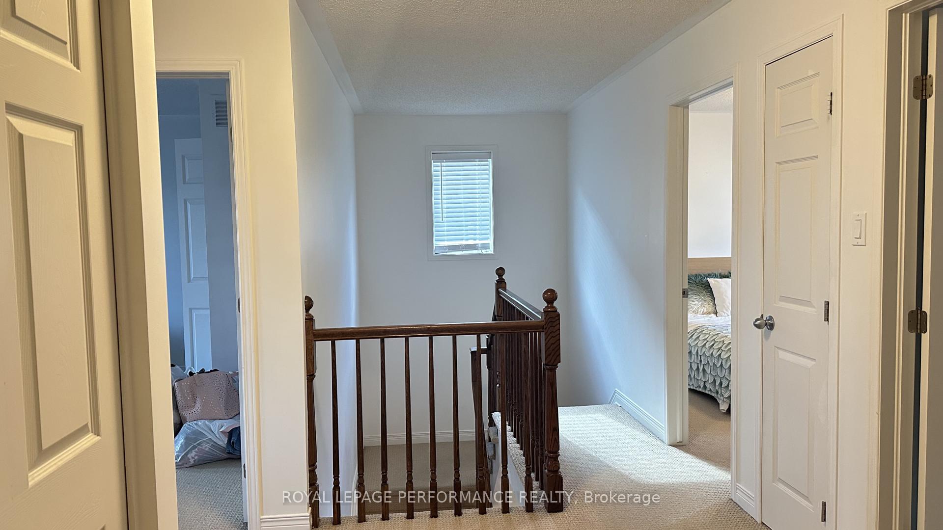 Photo 10 of 368 Antigonish Avenue, Ottawa, Springridge/East Village — HOMEH