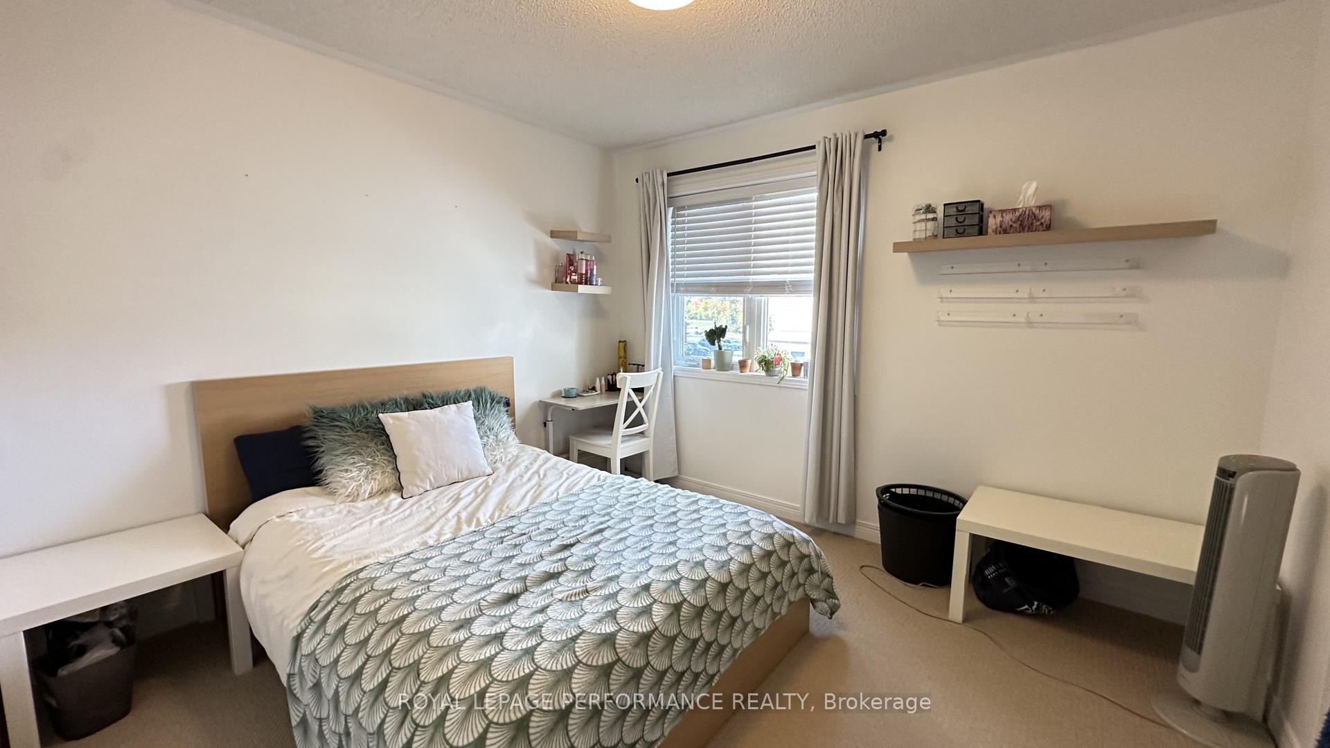 Photo 16 of 368 Antigonish Avenue, Ottawa, Springridge/East Village — HOMEH