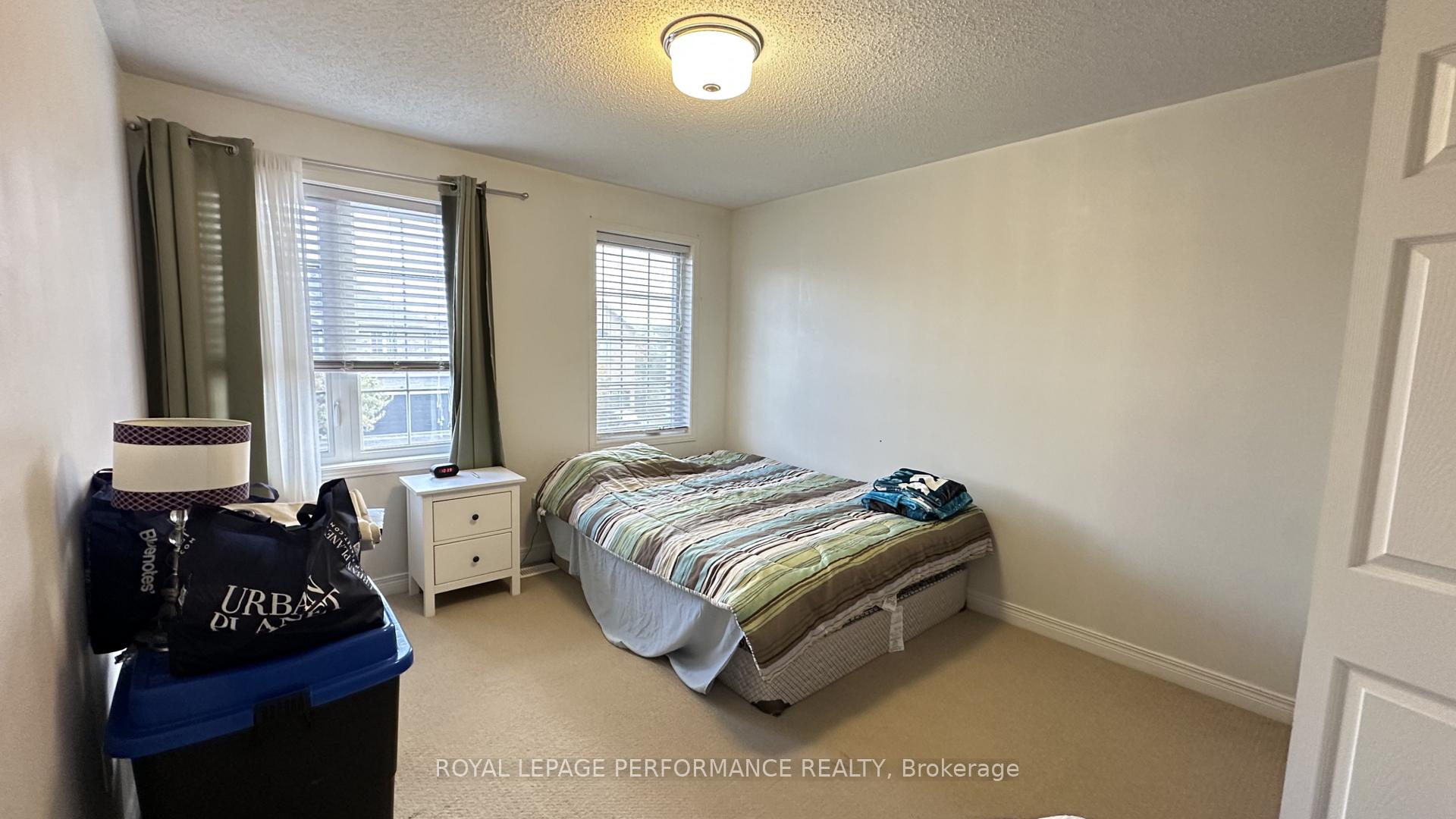 Photo 18 of 368 Antigonish Avenue, Ottawa, Springridge/East Village — HOMEH
