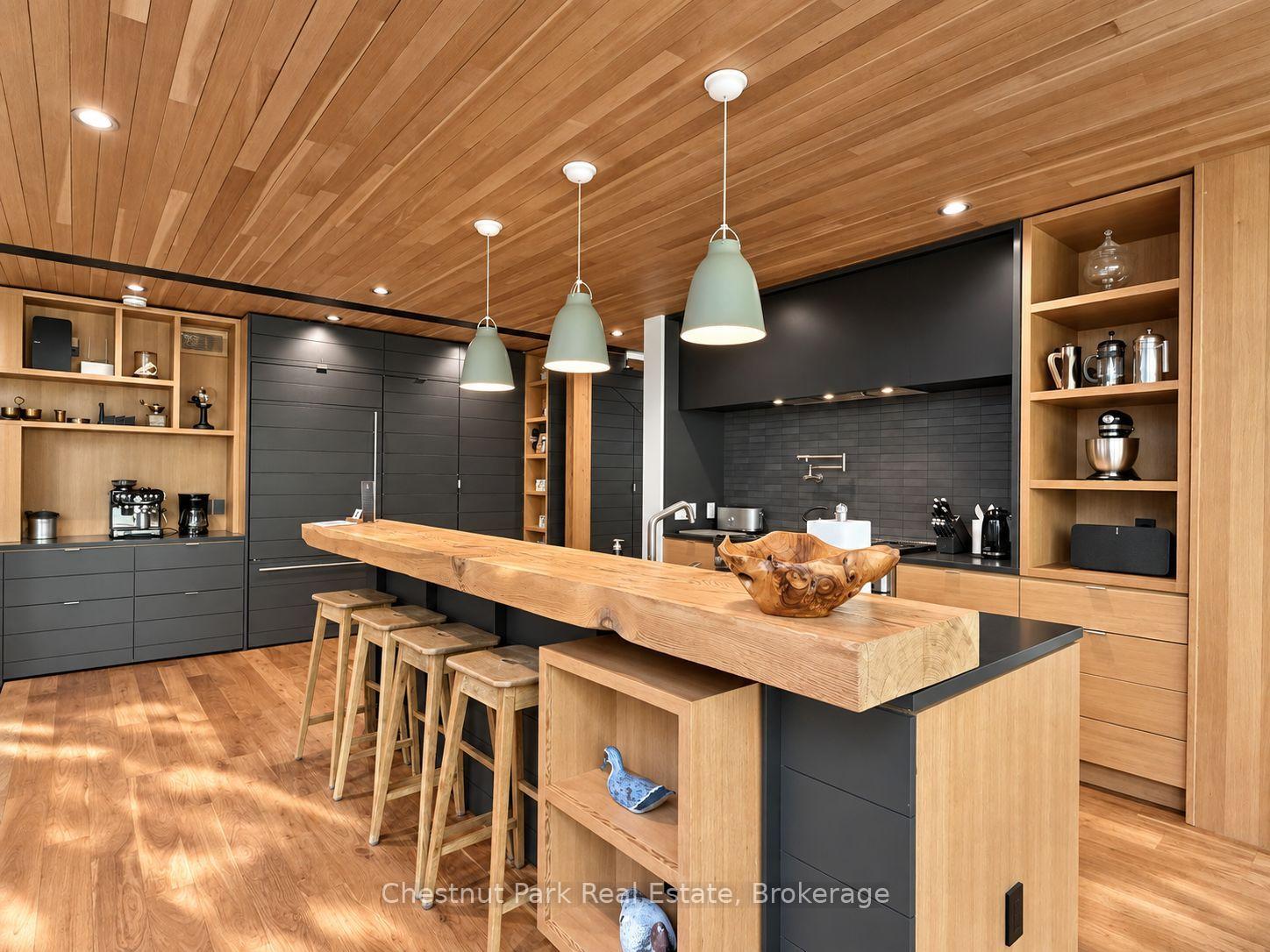 Photo 17 of 1196 Enterprise Drive, Highlands East, Glamorgan — HOMEH