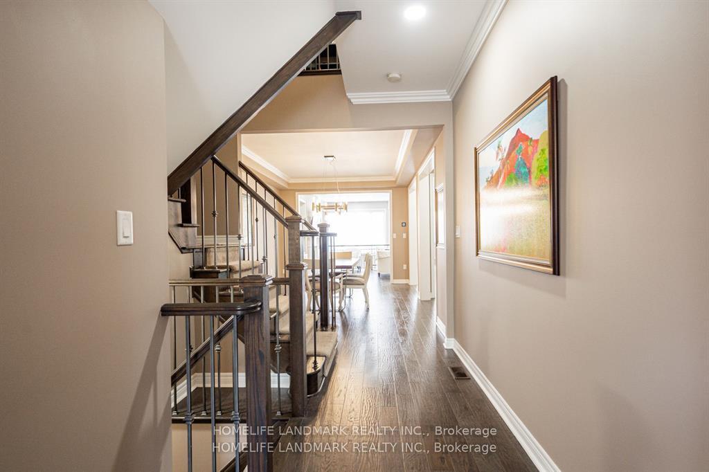 Photo 4 of 2479 Gateshead Common, Oakville, Bronte Creek — HOMEH