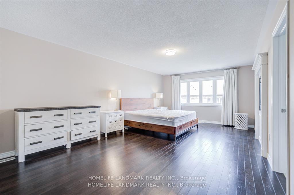 Photo 23 of 2479 Gateshead Common, Oakville, Bronte Creek — HOMEH