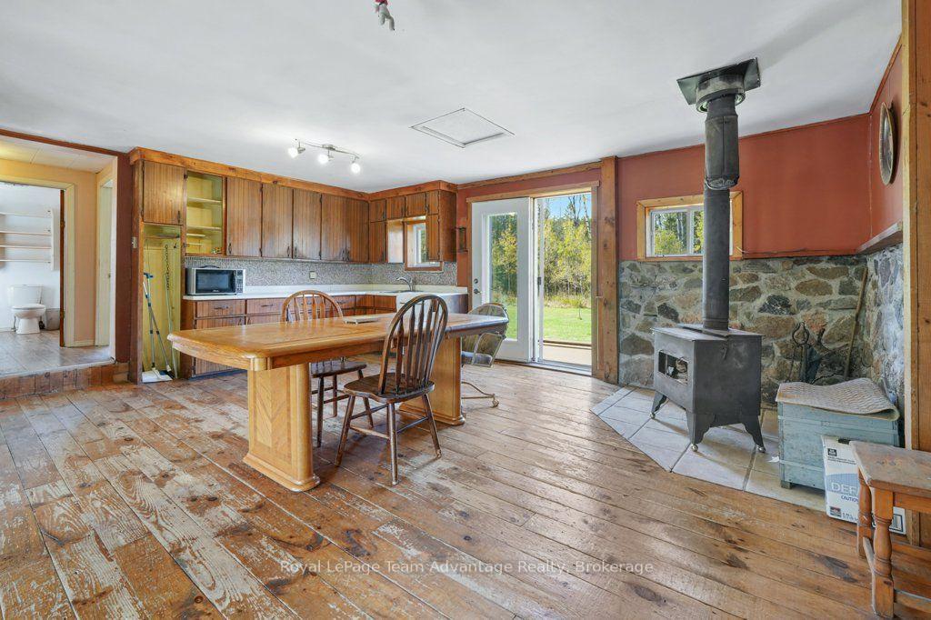 Photo 11 of 3025 Highway 124, Sundridge — HOMEH