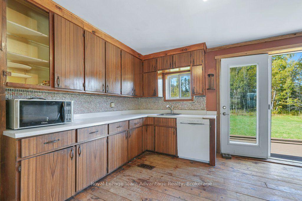 Photo 13 of 3025 Highway 124, Sundridge — HOMEH
