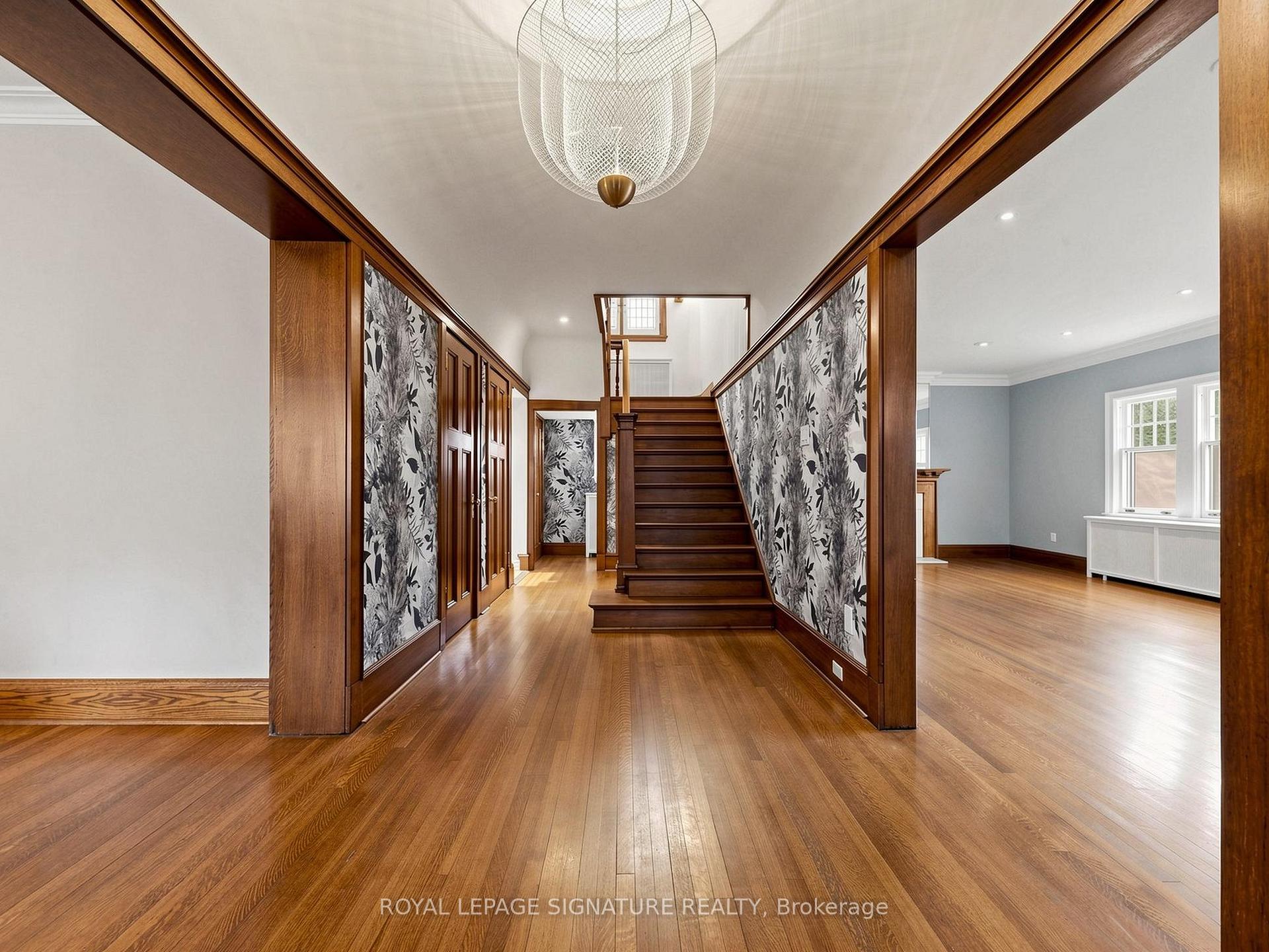 Photo 8 of 92 Inglewood Drive, Toronto, Rosedale-Moore Park — HOMEH