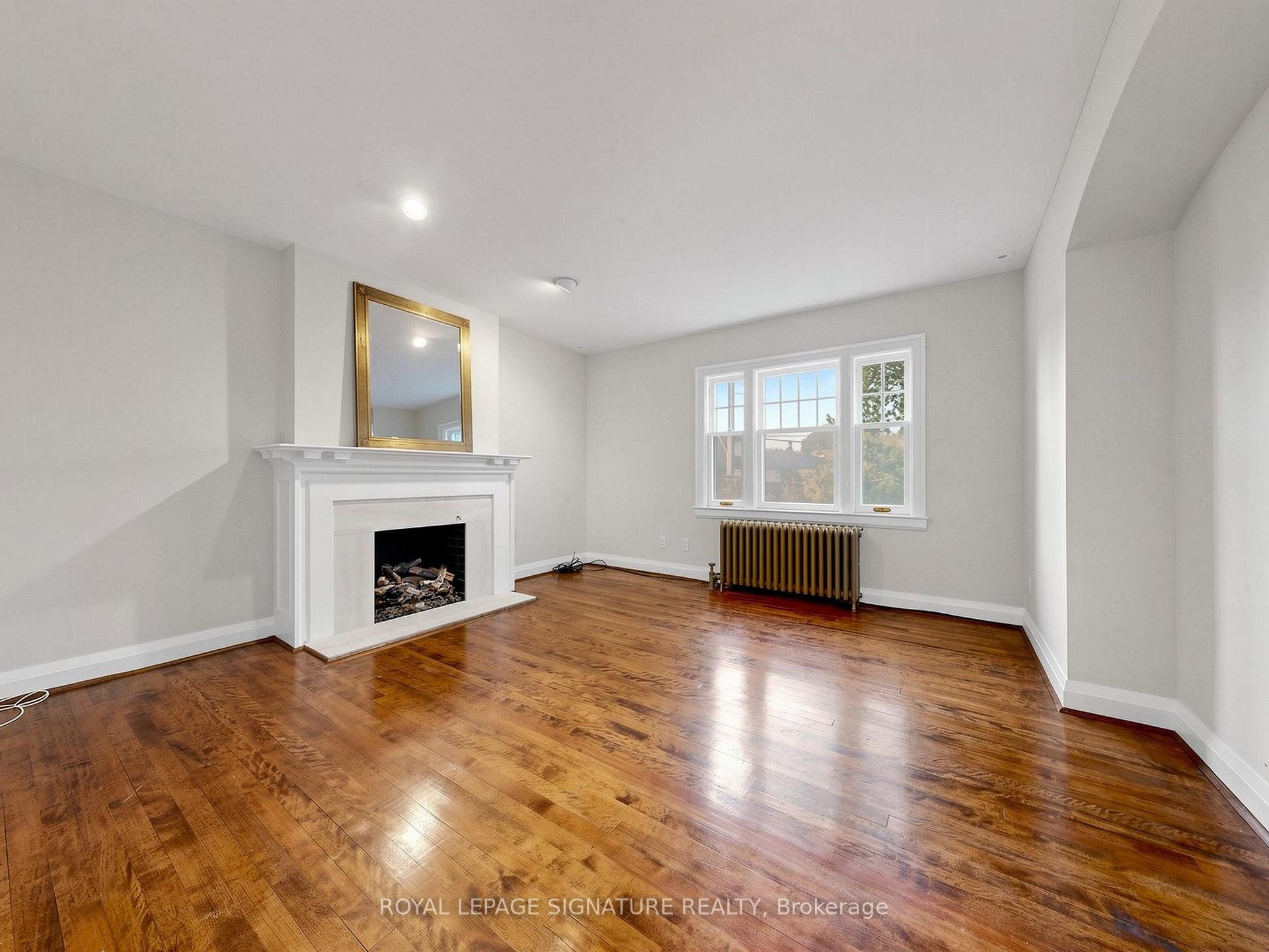Photo 15 of 92 Inglewood Drive, Toronto, Rosedale-Moore Park — HOMEH