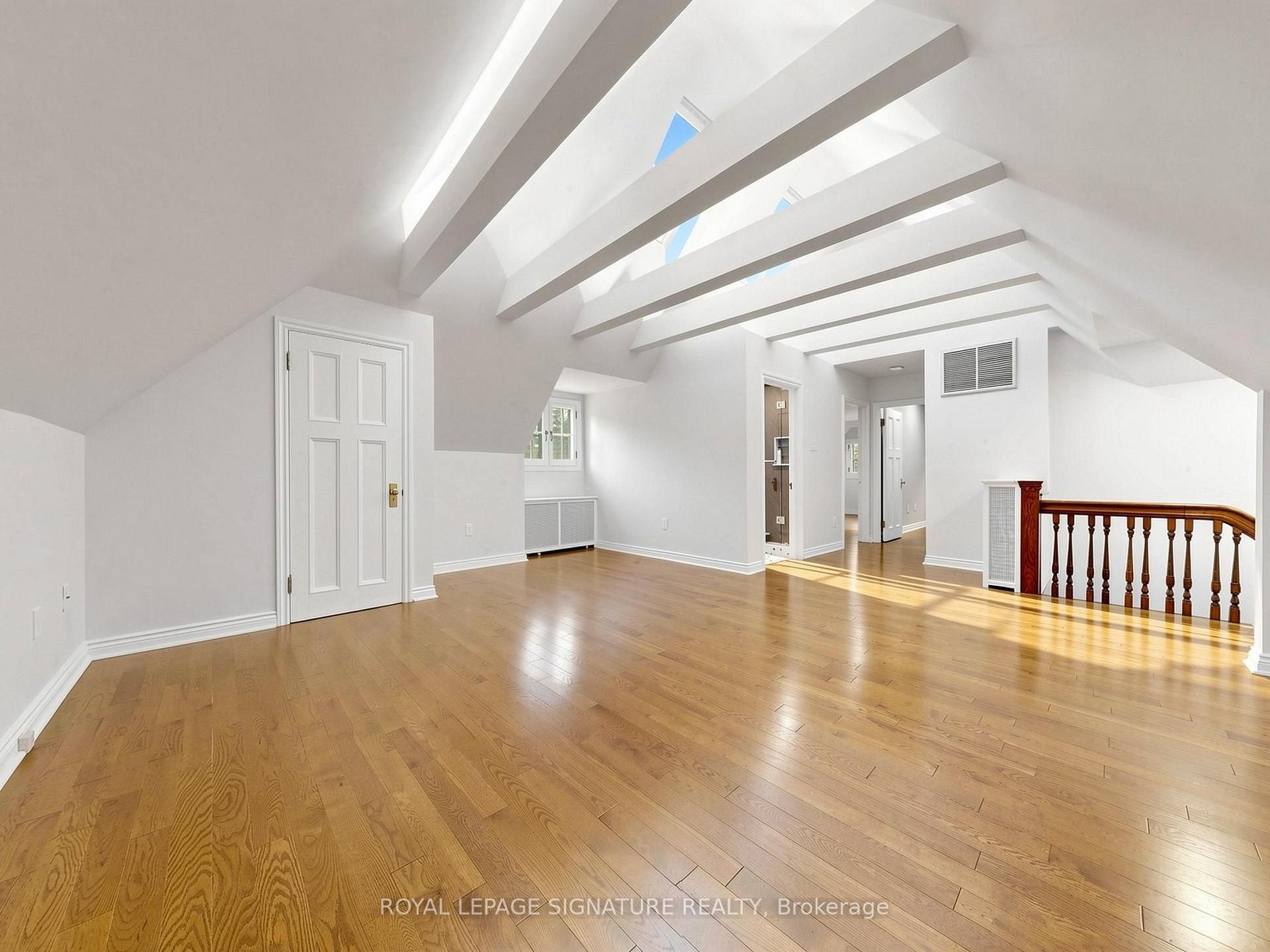 Photo 29 of 92 Inglewood Drive, Toronto, Rosedale-Moore Park — HOMEH