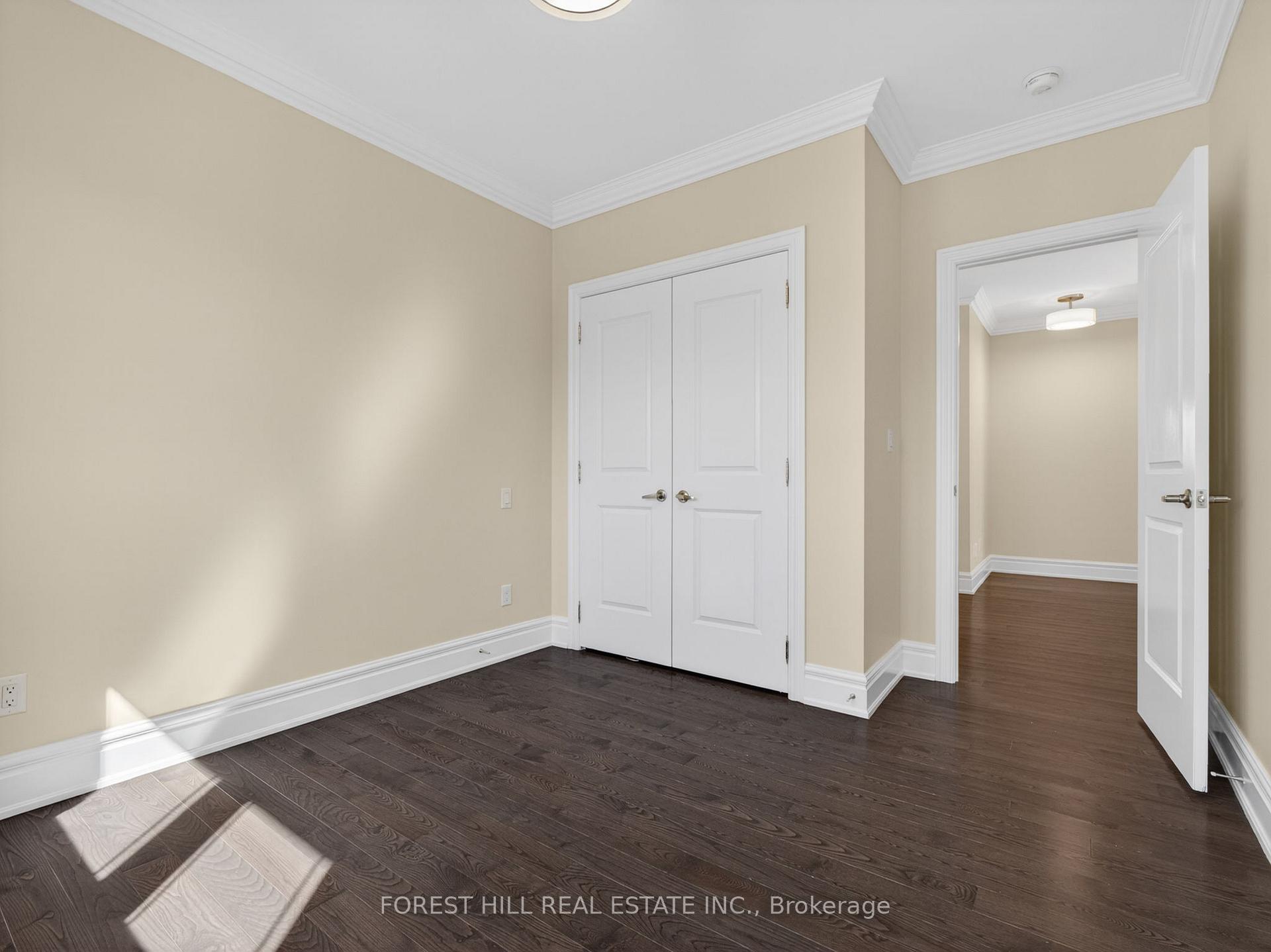 Photo 28 of 114 Regent Road, North York, Downsview-Roding-CFB — HOMEH
