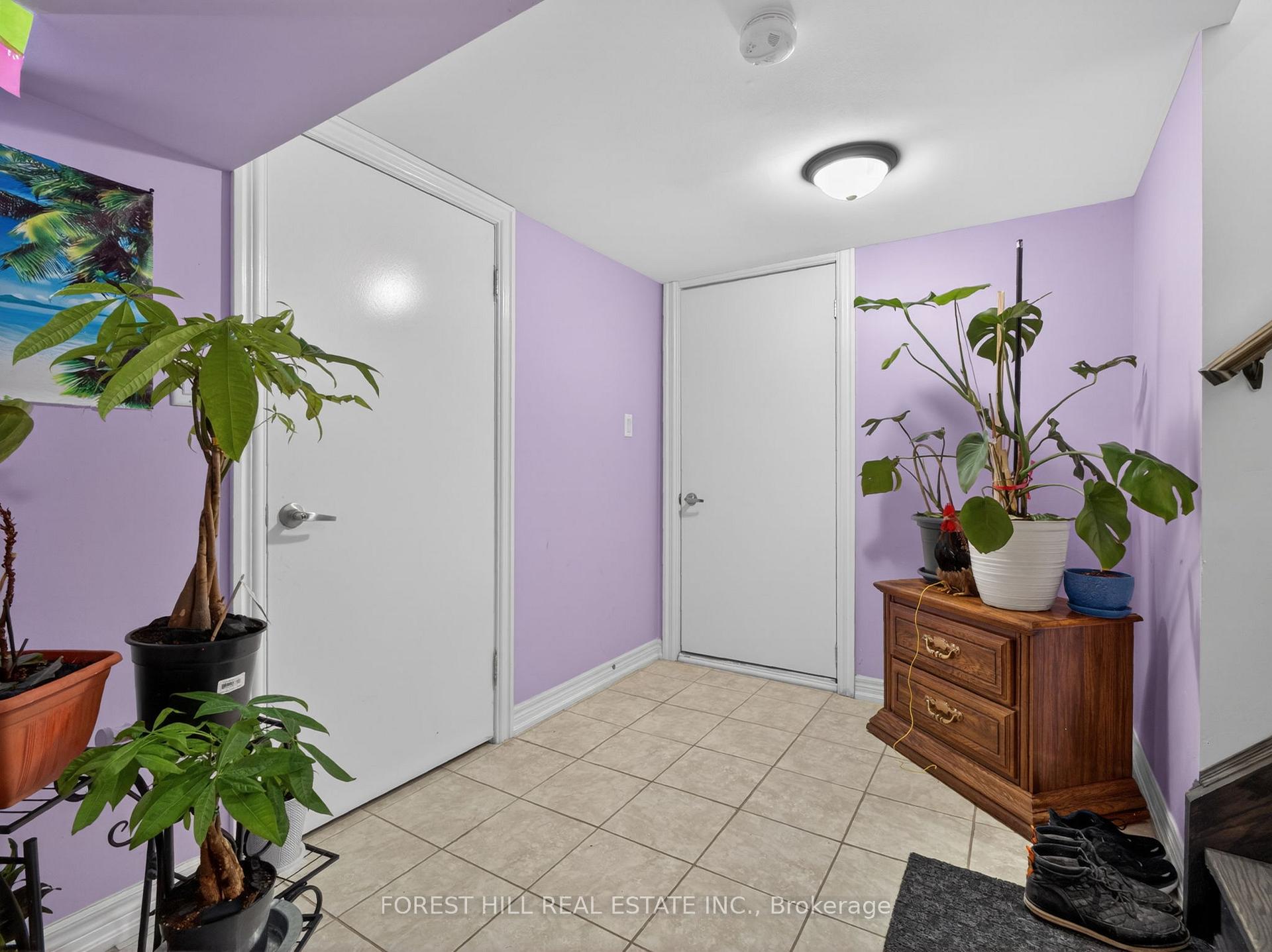 Photo 39 of 114 Regent Road, North York, Downsview-Roding-CFB — HOMEH