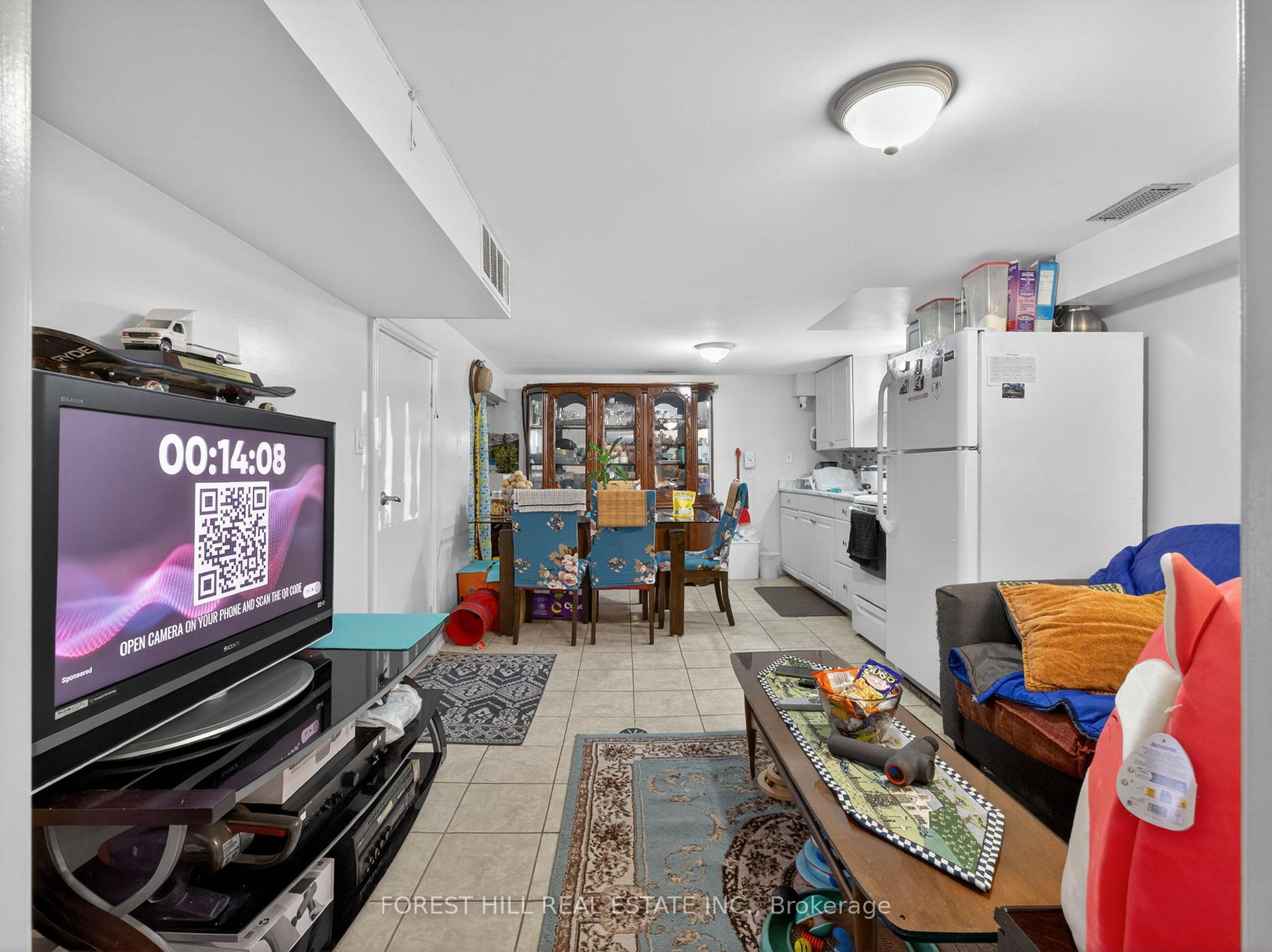 Photo 40 of 114 Regent Road, North York, Downsview-Roding-CFB — HOMEH