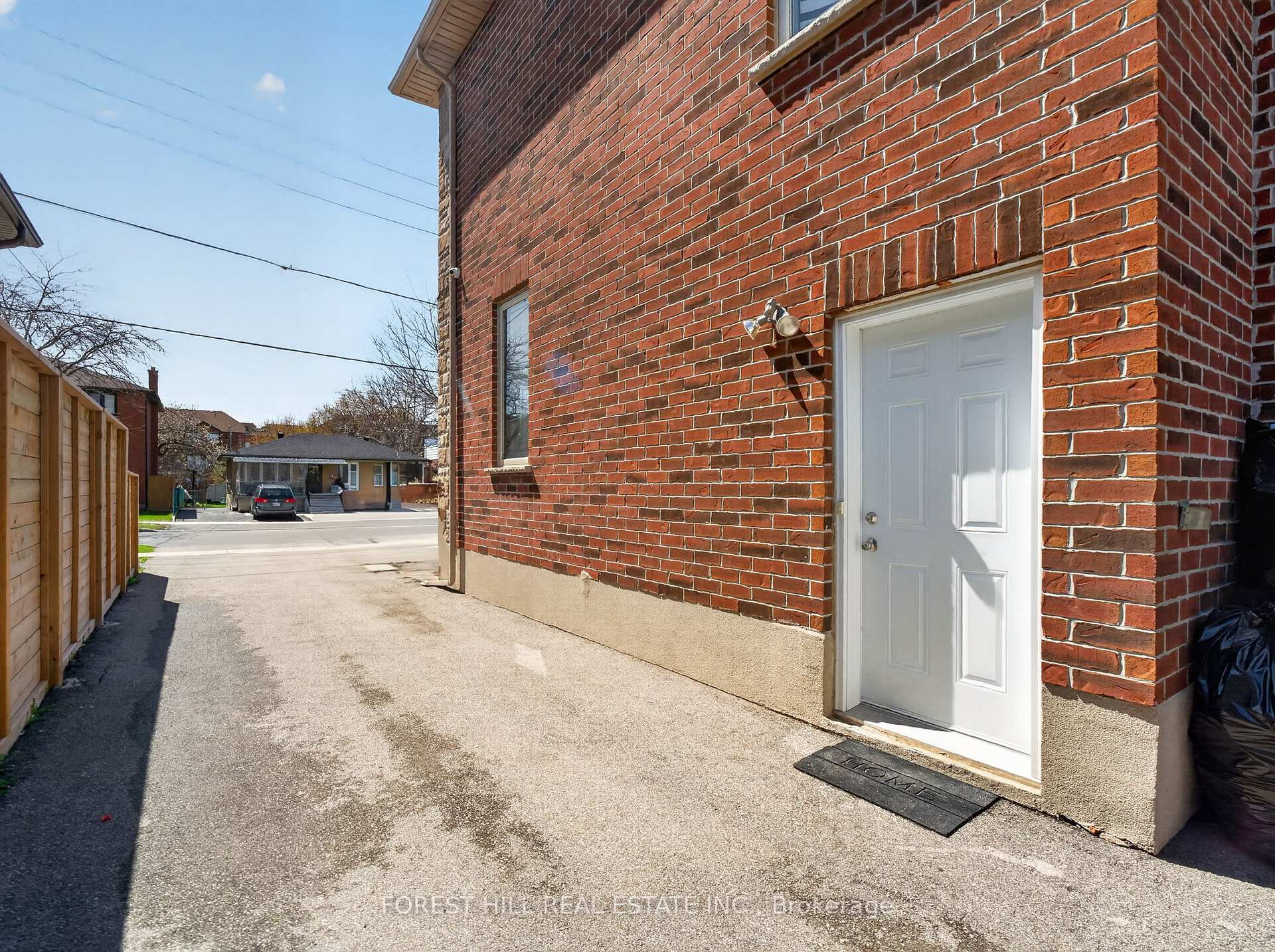 Photo 45 of 114 Regent Road, North York, Downsview-Roding-CFB — HOMEH