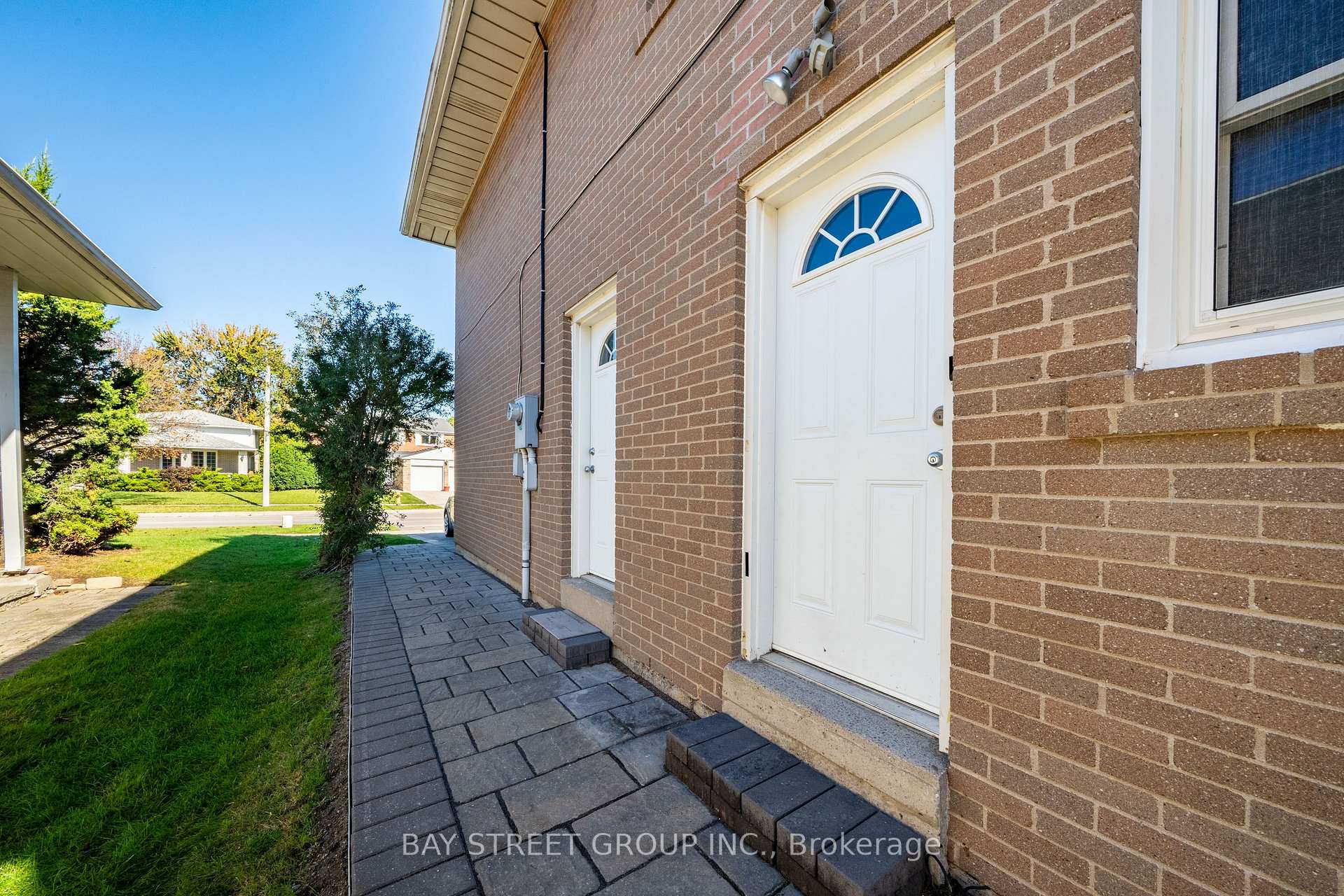 Photo 27 of 203 Cassandra Boulevard, North York, Parkwoods-Donalda — HOMEH