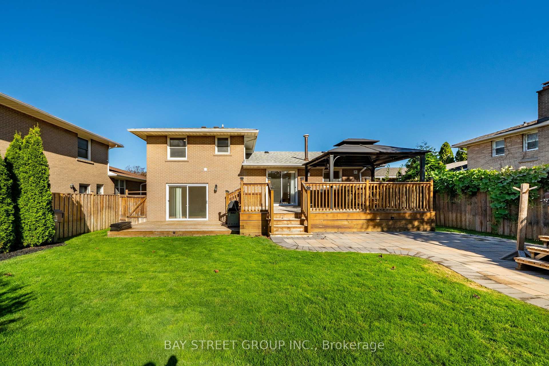 Photo 42 of 203 Cassandra Boulevard, North York, Parkwoods-Donalda — HOMEH
