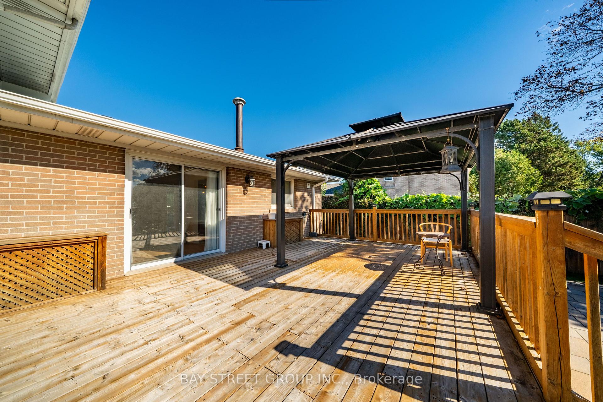Photo 43 of 203 Cassandra Boulevard, North York, Parkwoods-Donalda — HOMEH