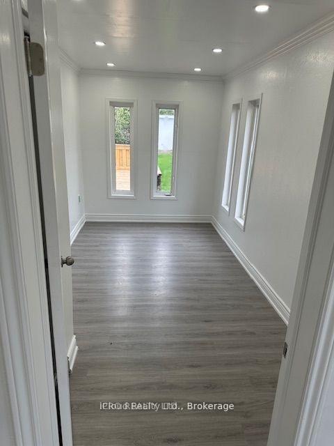 Photo 9 of 72 Thickson Road N, Whitby, Blue Grass Meadows — HOMEH
