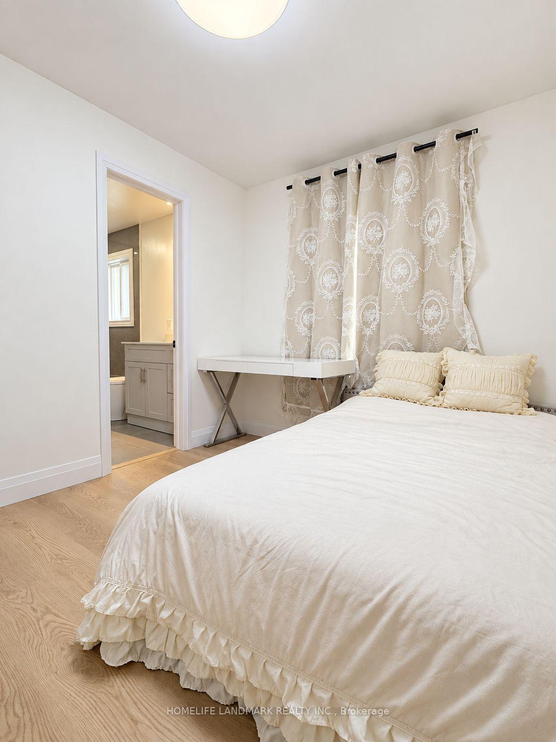 Photo 45 of 136 Grandview Avenue, Markham, Grandview — HOMEH