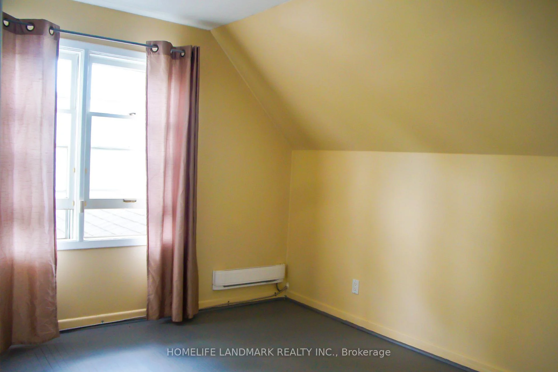 Photo 10 of 136 Grandview Avenue, Markham, Grandview — HOMEH