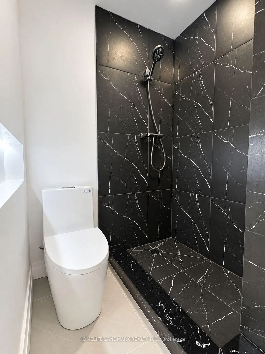 Photo 23 of 136 Grandview Avenue, Markham, Grandview — HOMEH