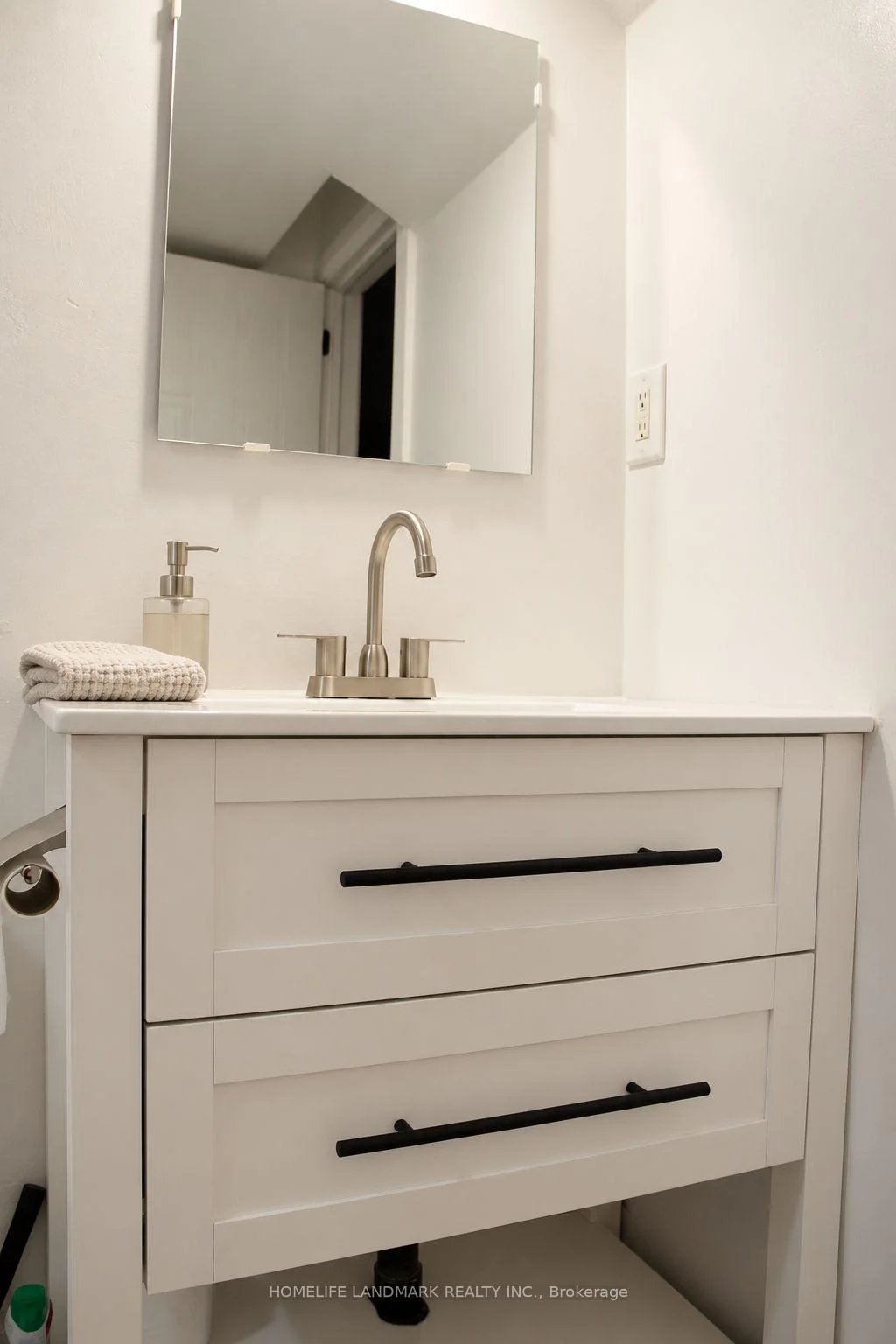 Photo 52 of 136 Grandview Avenue, Markham, Grandview — HOMEH