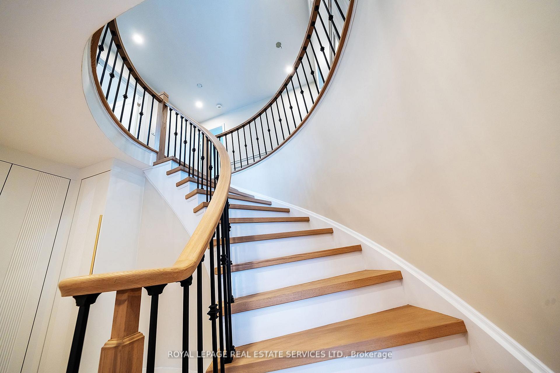 Photo 15 of Unit Upper, 2300 Cheverie Street, Oakville, Ford — HOMEH