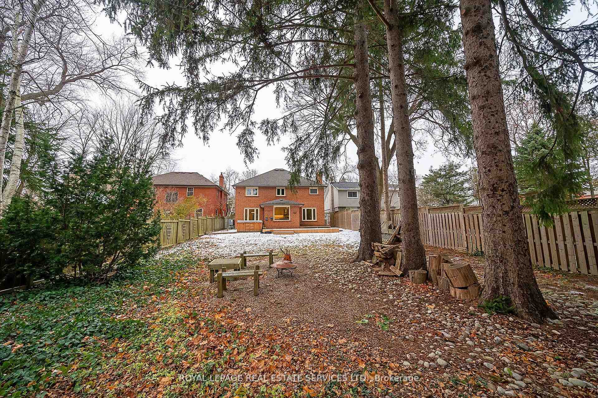 Photo 27 of Unit Upper, 2300 Cheverie Street, Oakville, Ford — HOMEH