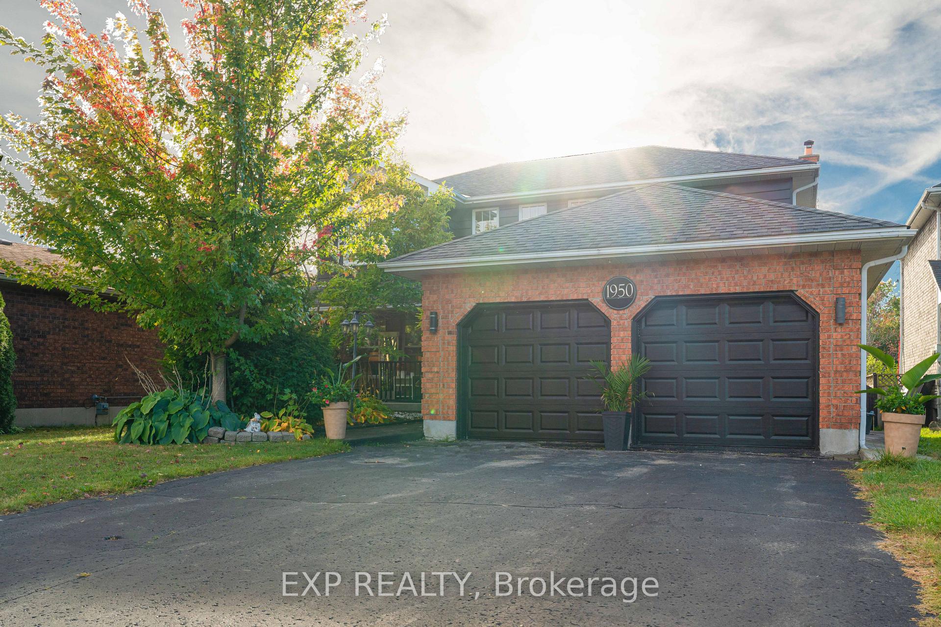 Photo 2 of 1950 Mapleridge Drive, Peterborough, Monaghan Ward 2 — HOMEH
