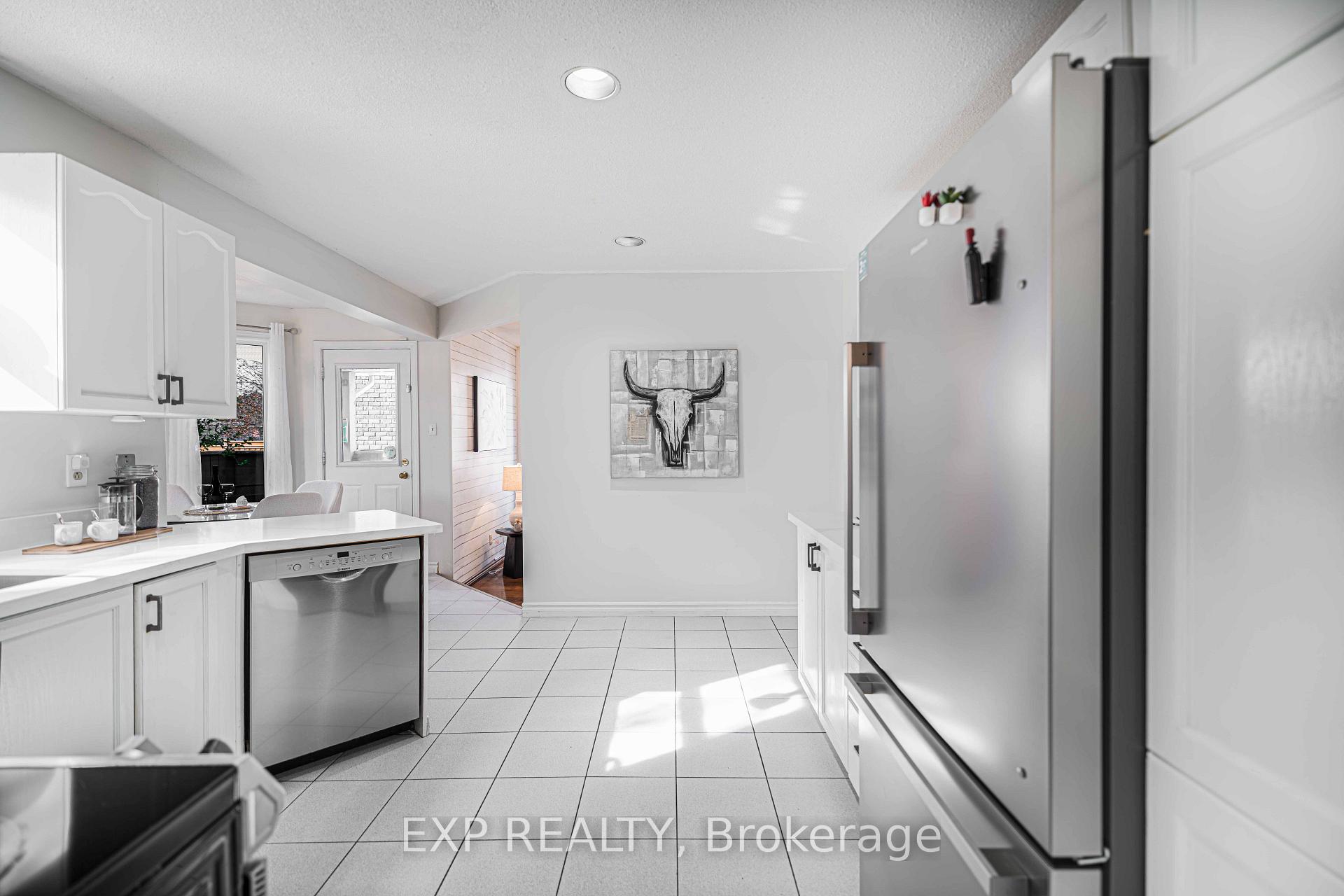Photo 14 of 1950 Mapleridge Drive, Peterborough, Monaghan Ward 2 — HOMEH