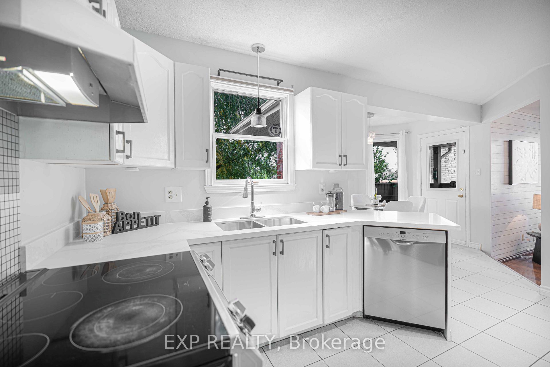 Photo 15 of 1950 Mapleridge Drive, Peterborough, Monaghan Ward 2 — HOMEH