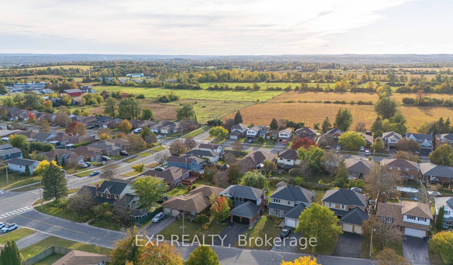 Photo 49 of 1950 Mapleridge Drive, Peterborough, Monaghan Ward 2 — HOMEH