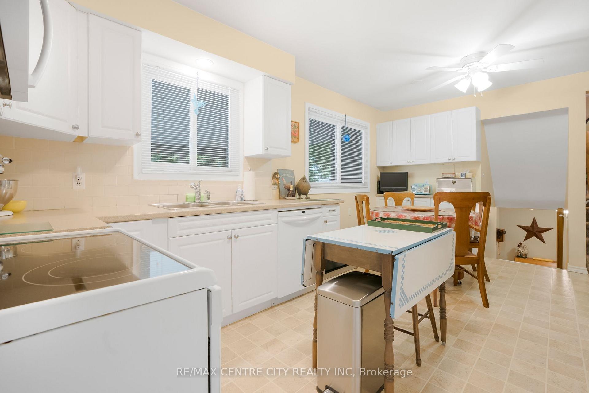 Photo 9 of 4 Quail Place, Chatham-Kent, NW — HOMEH