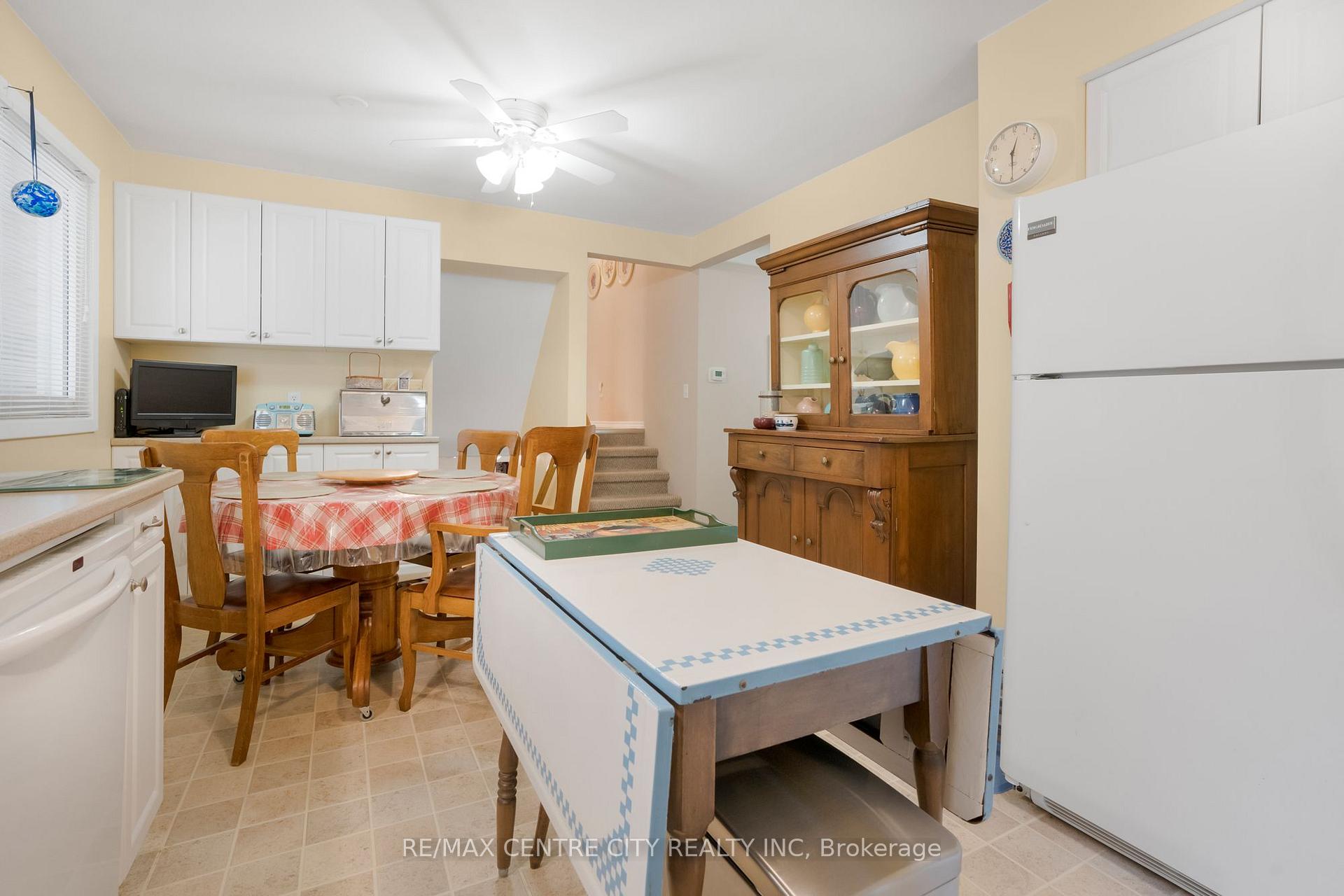 Photo 11 of 4 Quail Place, Chatham-Kent, NW — HOMEH