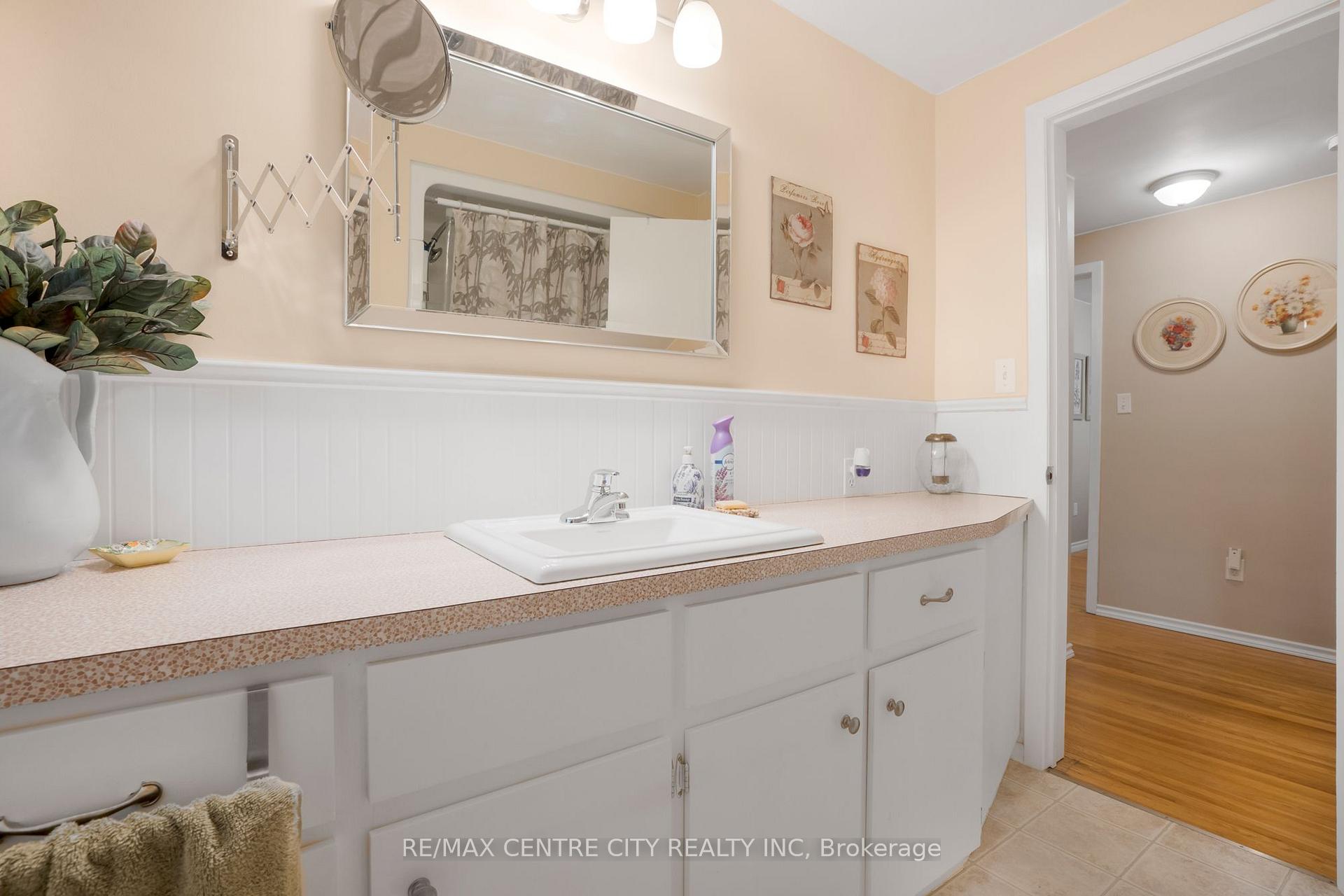 Photo 14 of 4 Quail Place, Chatham-Kent, NW — HOMEH