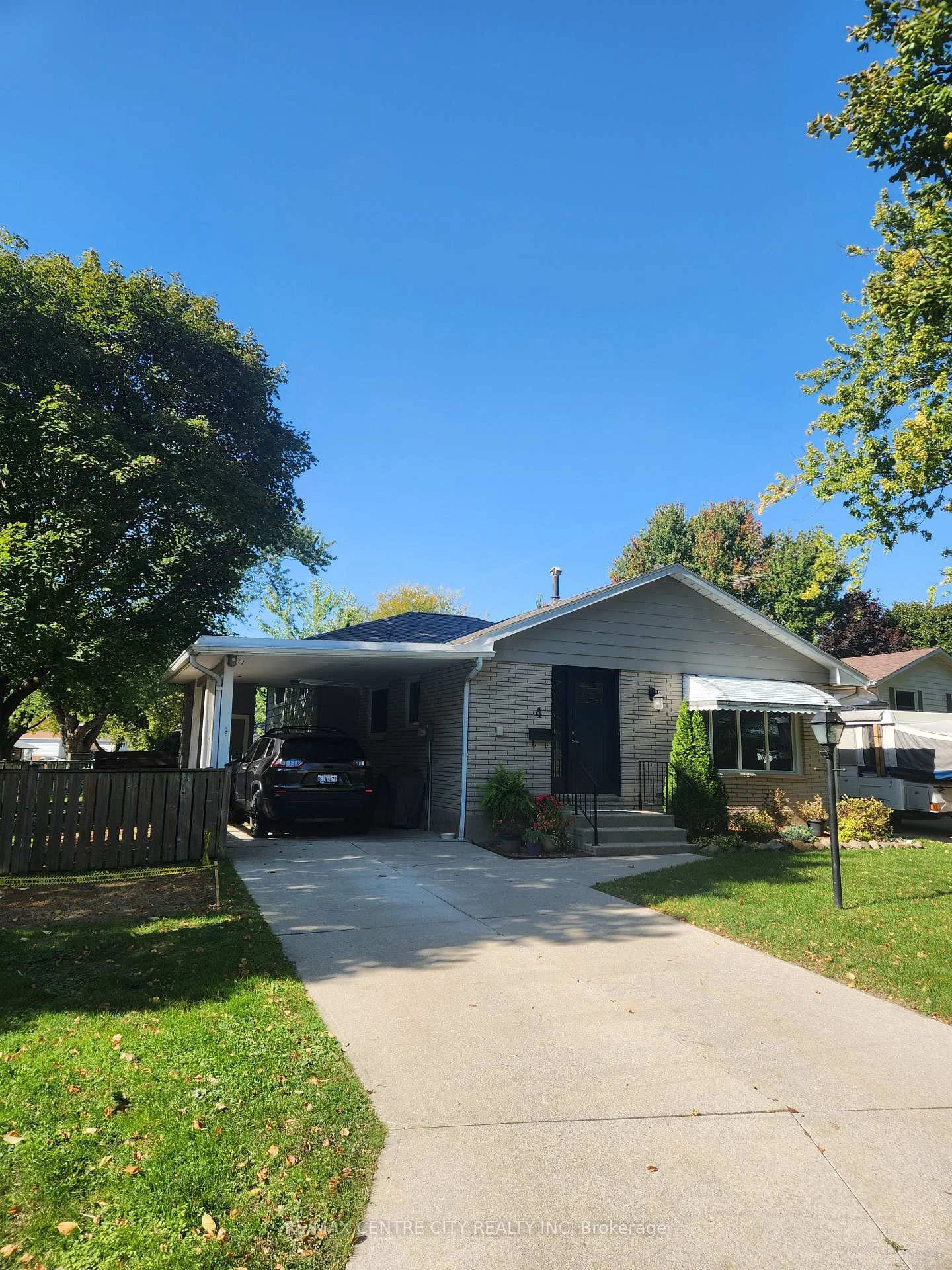 Photo 40 of 4 Quail Place, Chatham-Kent, NW — HOMEH