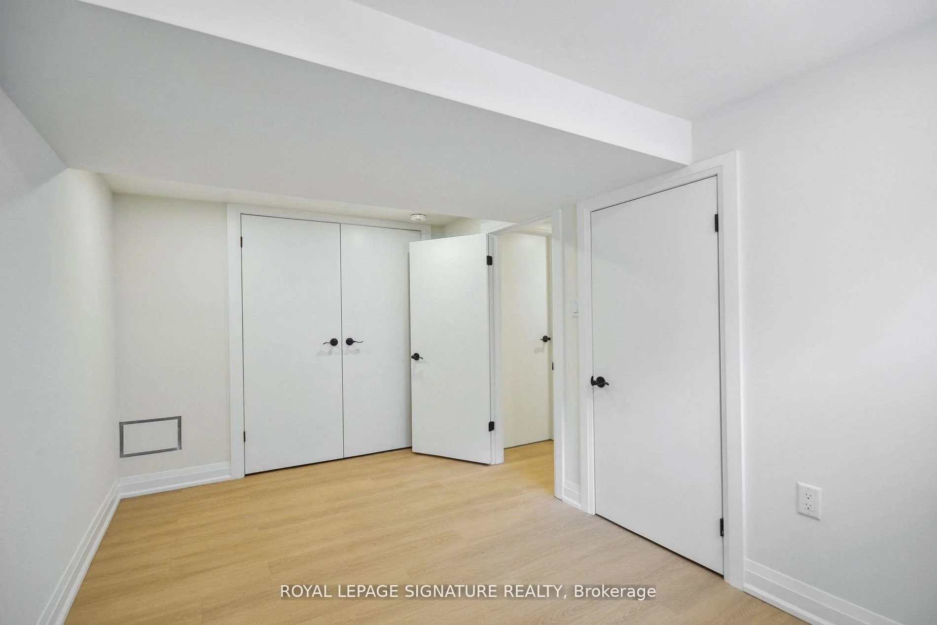 Photo 21 of Unit Lower, 129 Kenilworth Avenue, Toronto, The Beaches — HOMEH