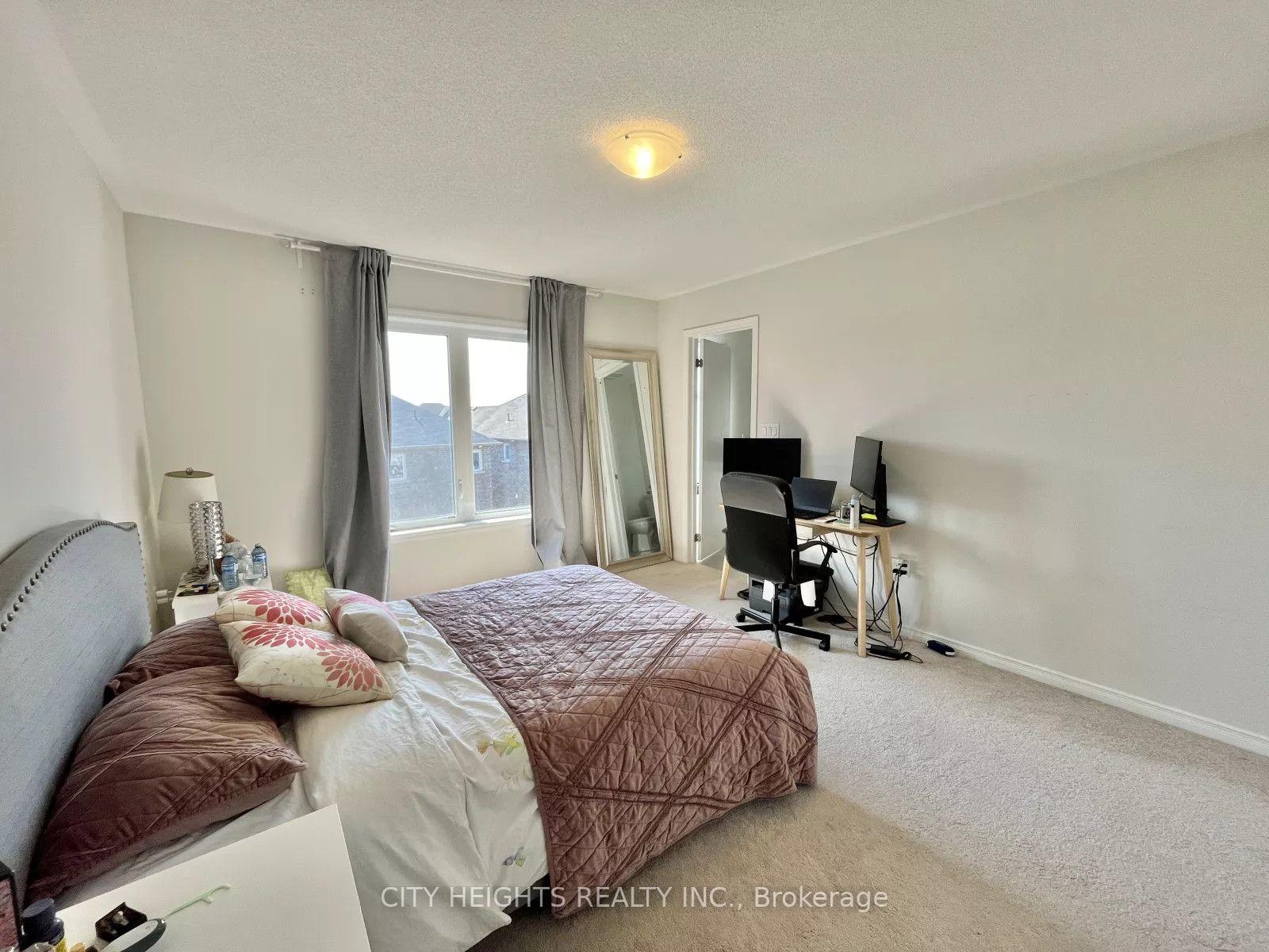 Photo 14 of 92 Jerome Way, Clarington, Bowmanville — HOMEH