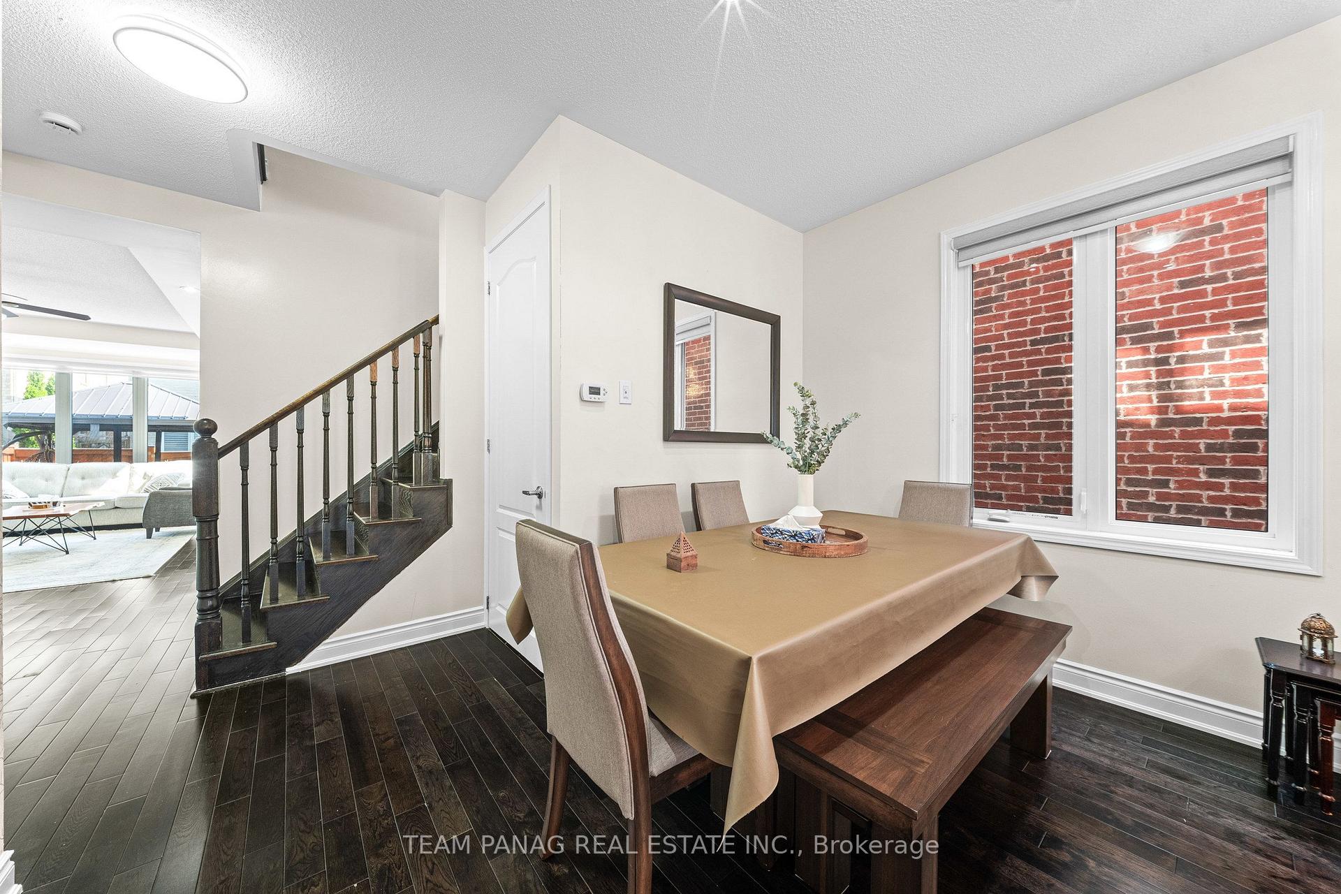 Photo 11 of 13 Seafair Crescent, Brampton, Fletcher's West — HOMEH