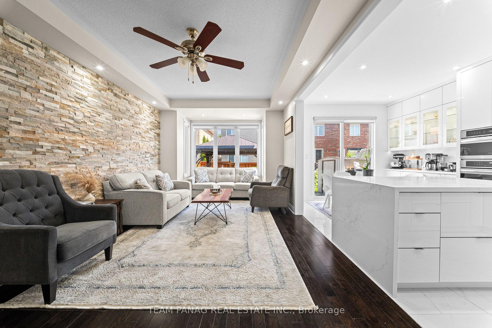 Photo 15 of 13 Seafair Crescent, Brampton, Fletcher's West — HOMEH