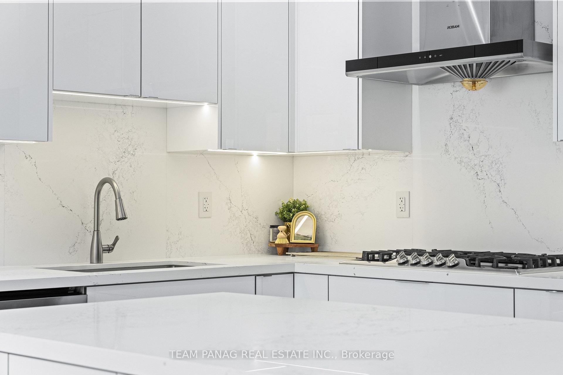 Photo 21 of 13 Seafair Crescent, Brampton, Fletcher's West — HOMEH